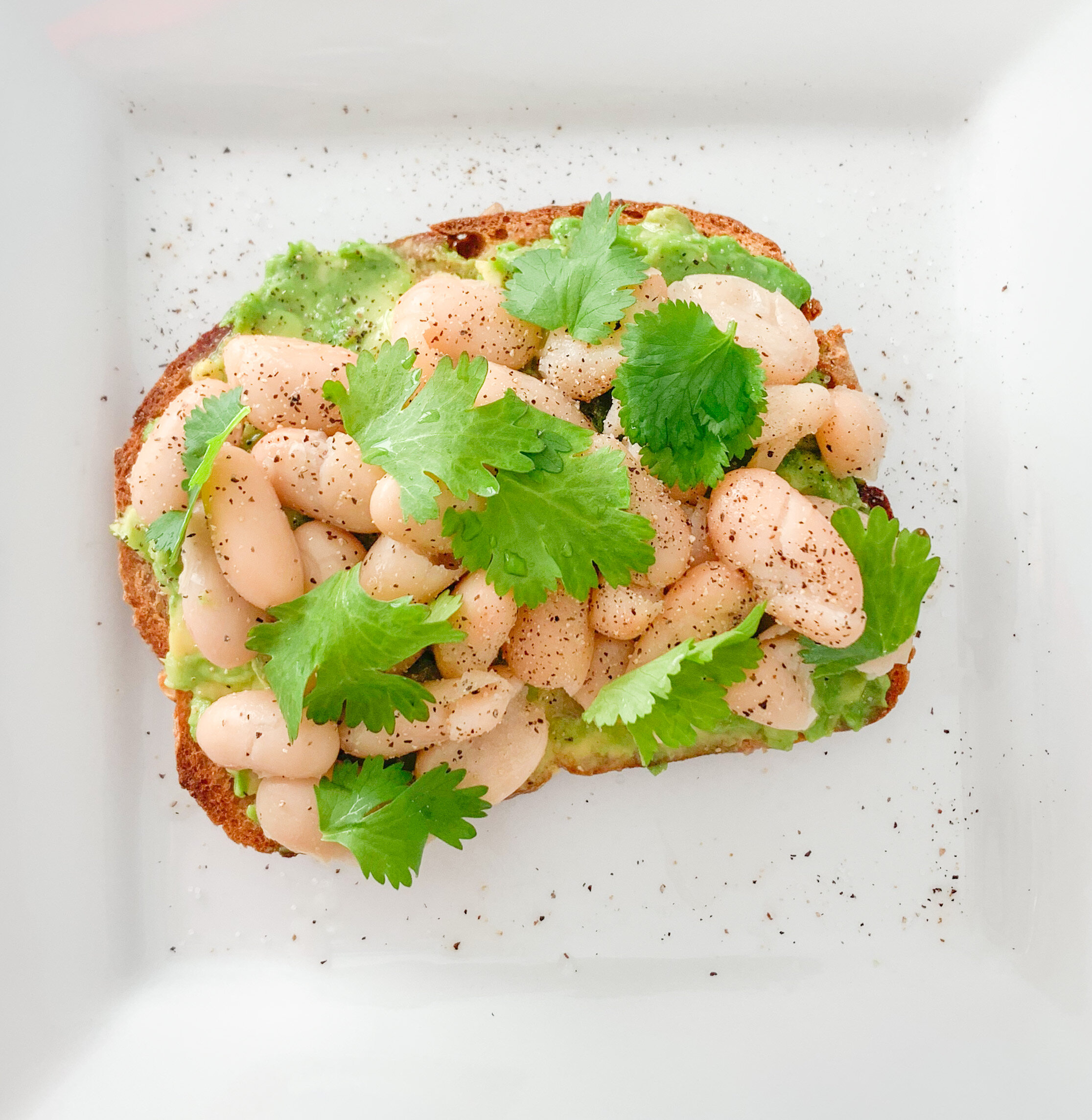 plant-based-breakfast-ideas-avocado-toast-recipe-gluten-free