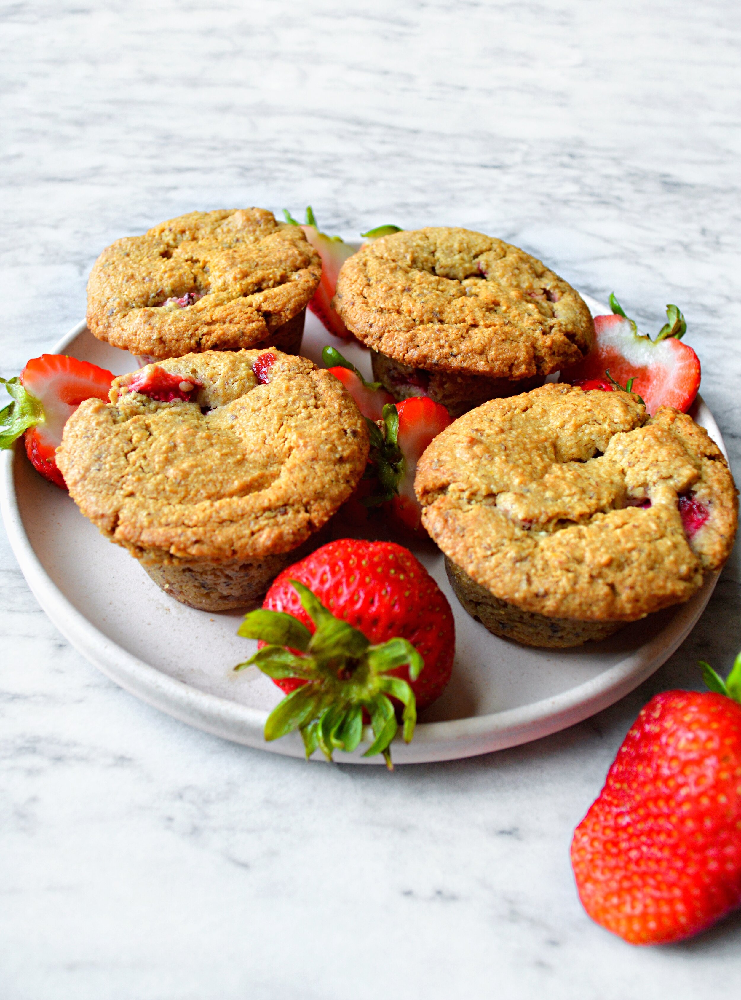 gluten-free-vegan-strawberry-muffin-recipe-3