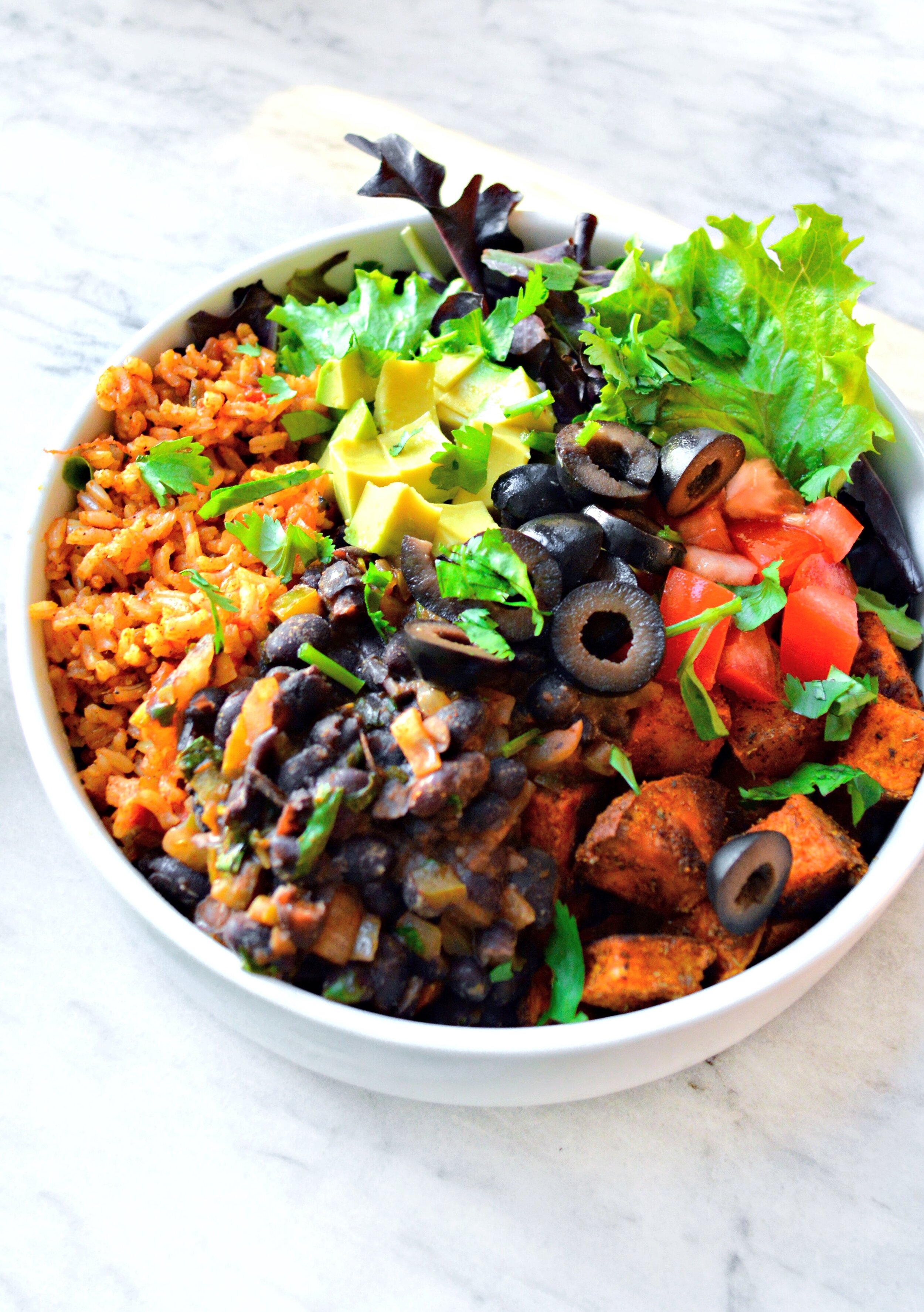 vegan-black-bean-burrito-bowl-gluten-free-dinner-recipe-2.JPG
