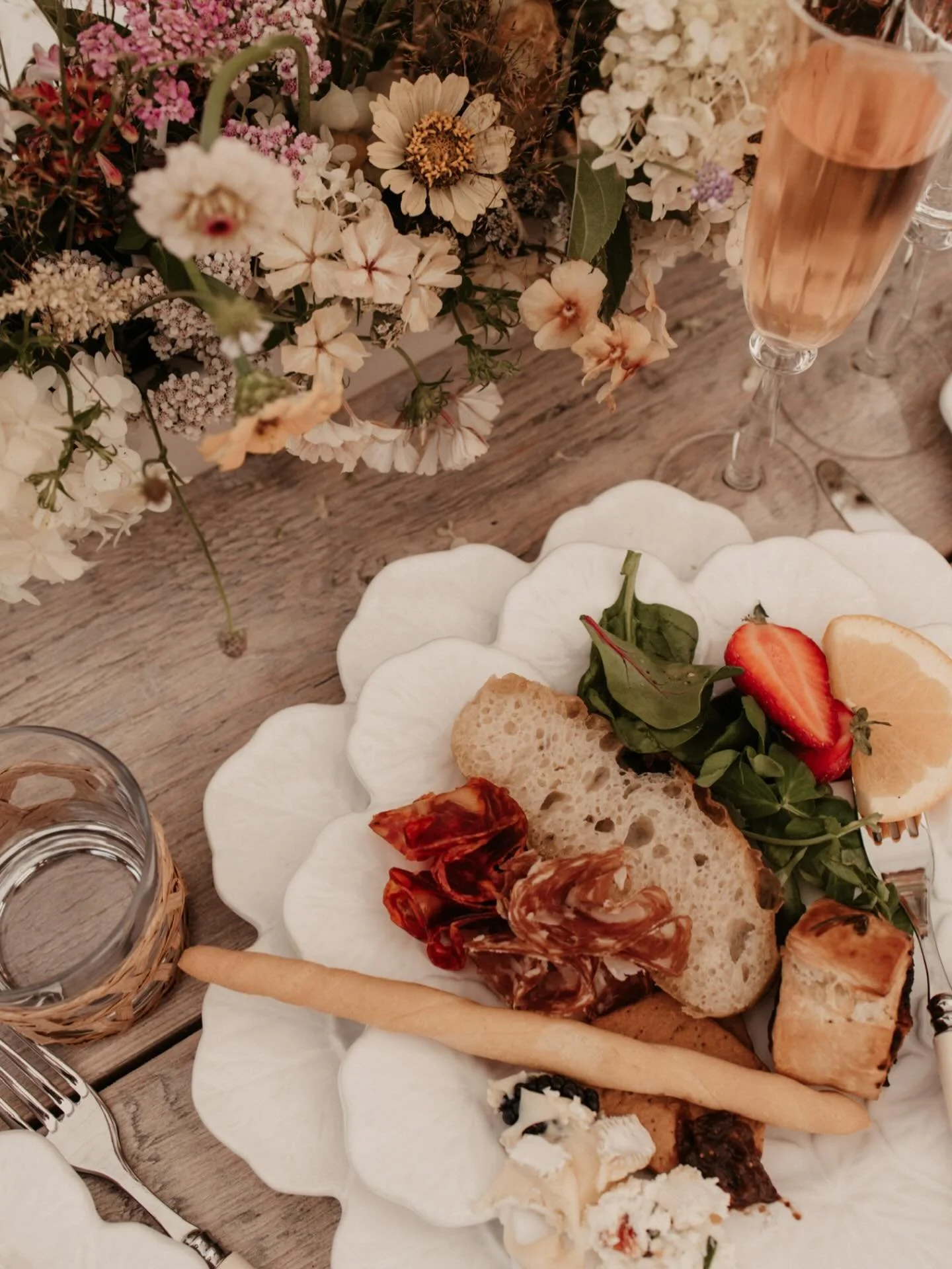 Fast forwarding to summer like... 🌸✨ 
&bull;
Had the pleasure of catering this beautiful Gaia event last year, and I&rsquo;m already dreaming of more moments like this! ☀️ 
&bull;
#gaia #summer #grazingtablesbath #bathgrazingtables #wildfig 
&bull;
