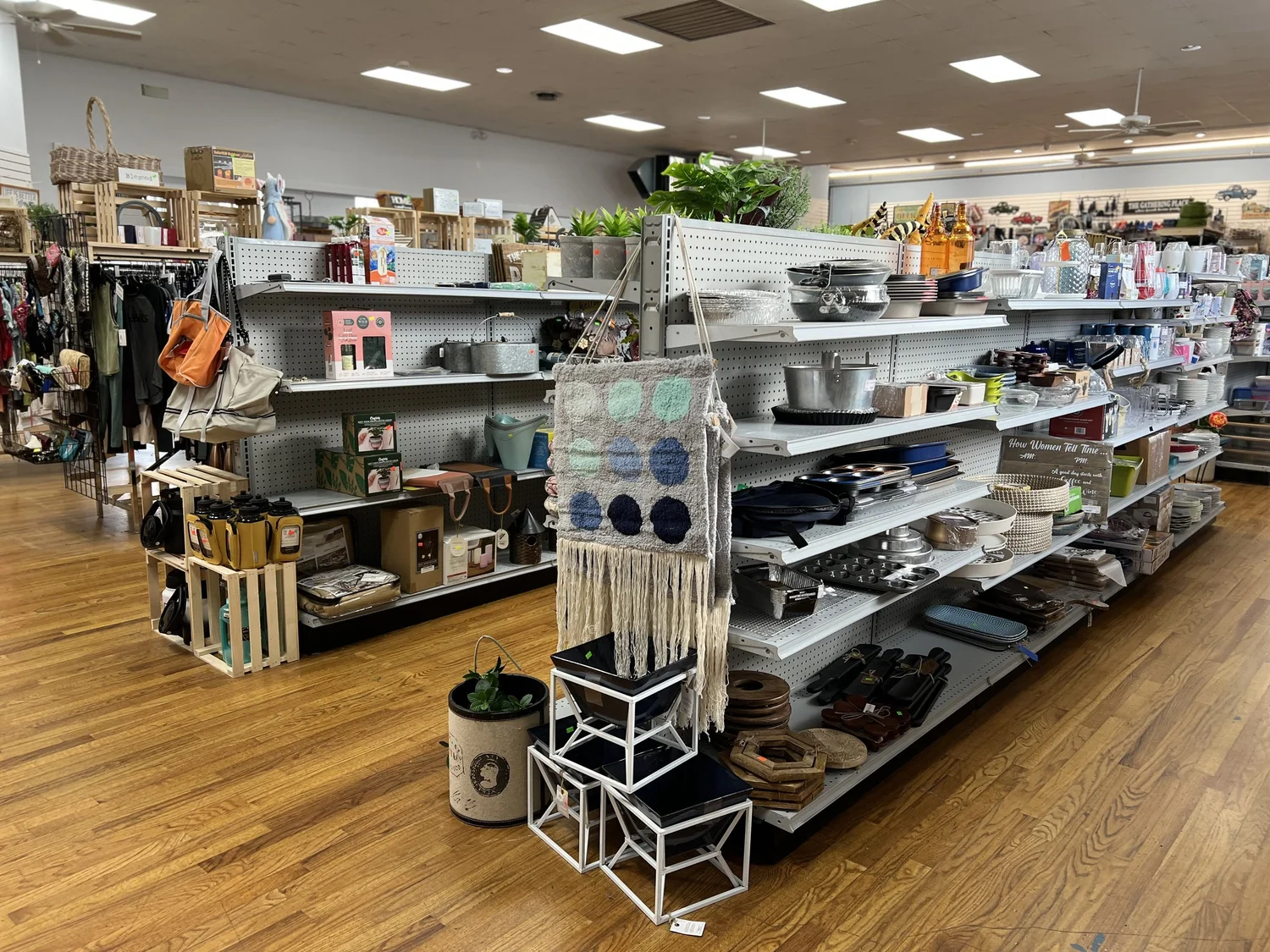 Consignment Store and Thrift Shop in East Earl, Blue Ball PA — Fashion ...