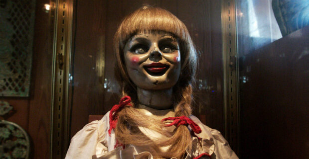 the-conjuring-annabelle-spinoff1.jpg