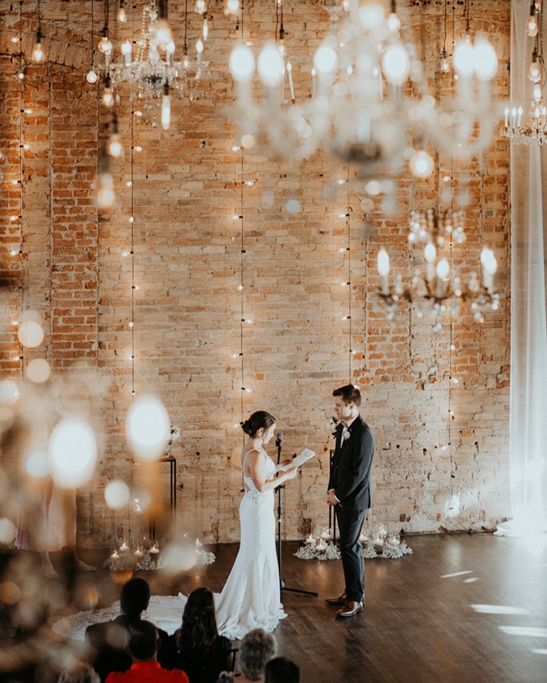 Soft light, good energy, zero bad angles. The light at The Capitol Room is so dreamy it deserves its own credit line. I can&rsquo;t wait to be back at this beautiful venue. 
#WeddingPhotographer
#WeddingInspiration
#WeddingPhotos #RealWeddingMoments
