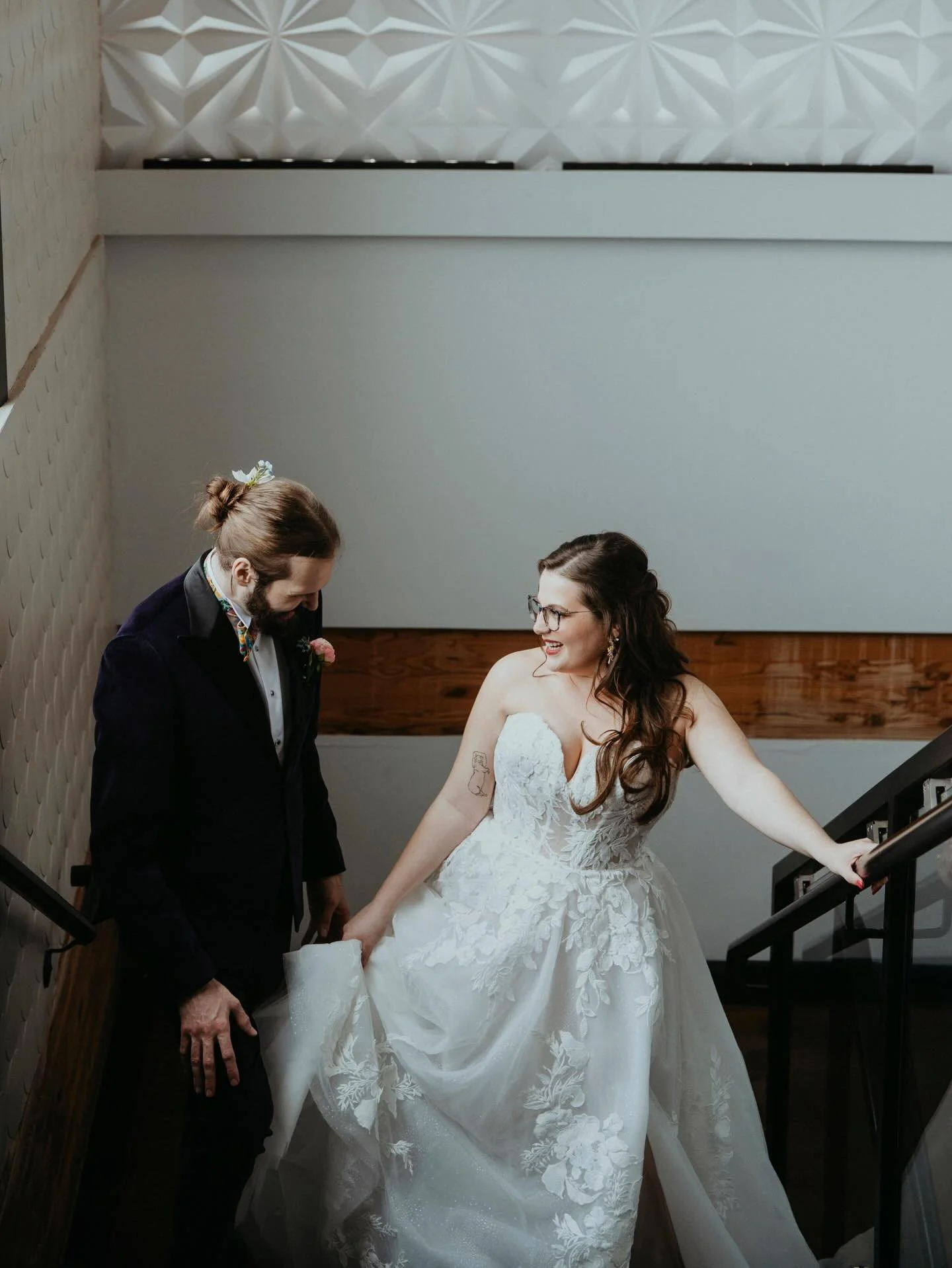 These gorgeous humans are MARRIED! 
Cheers newlyweds 💋👏💗💕🥂