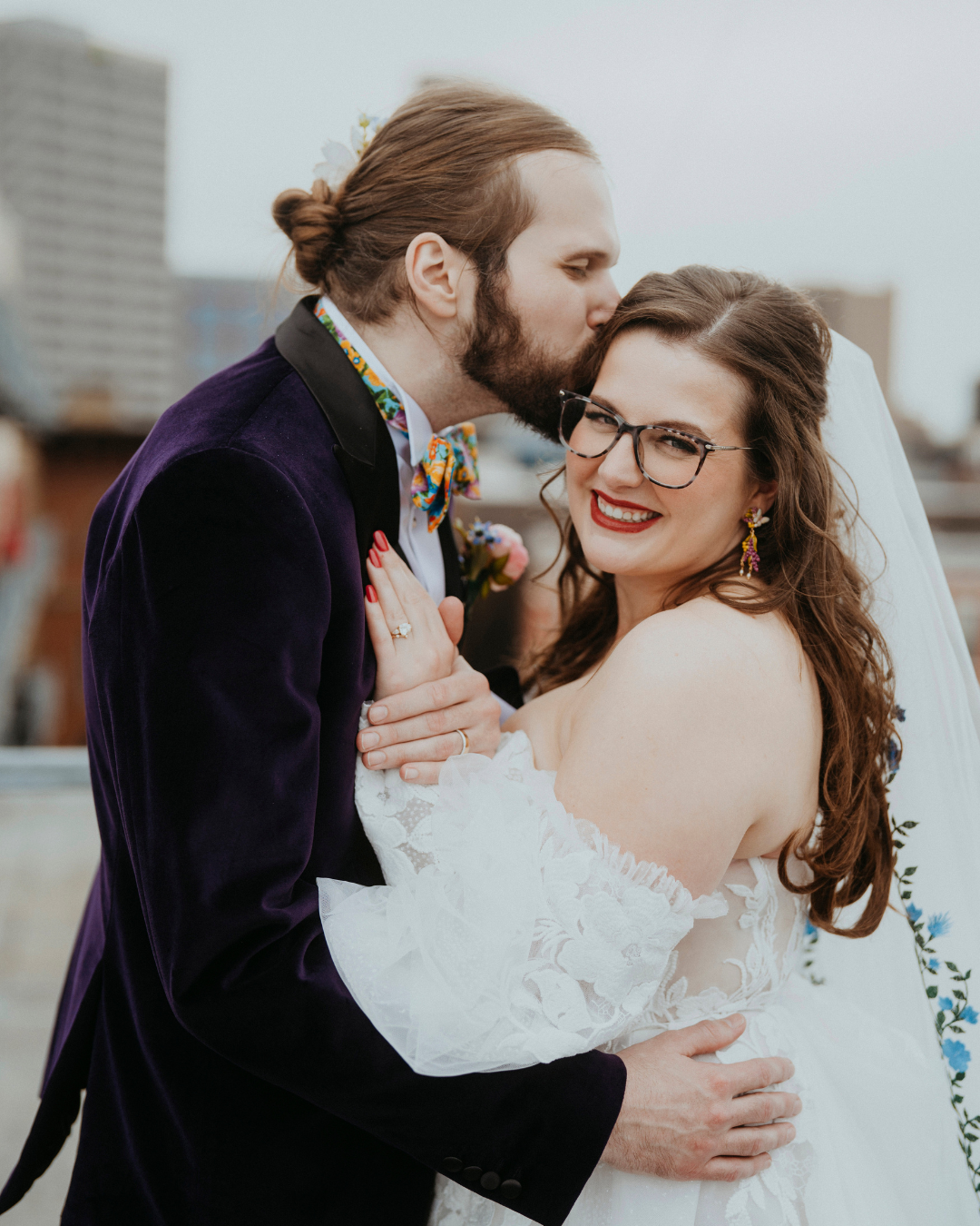 Dana &amp; Kevin’s Abule Wedding | Modern Minneapolis Wedding with Skyline Views