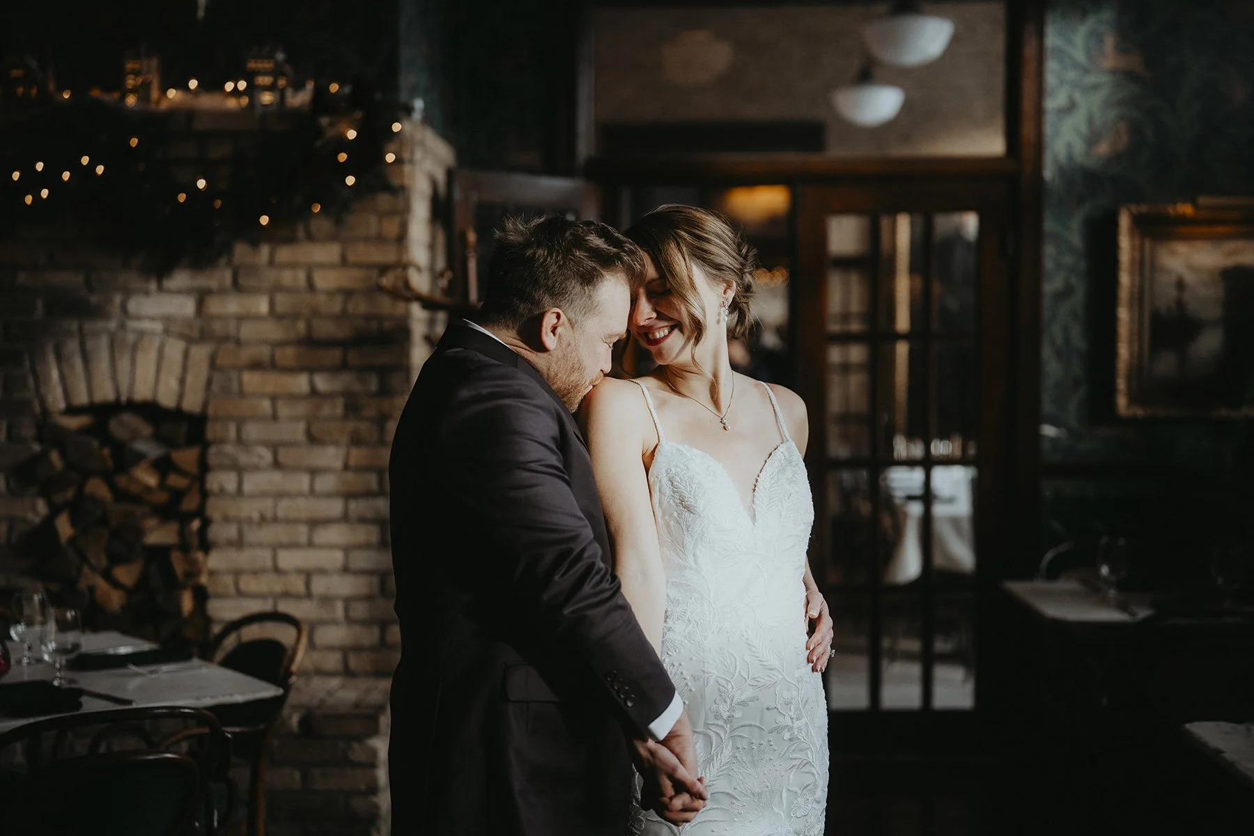 Romantic photo winter wedding