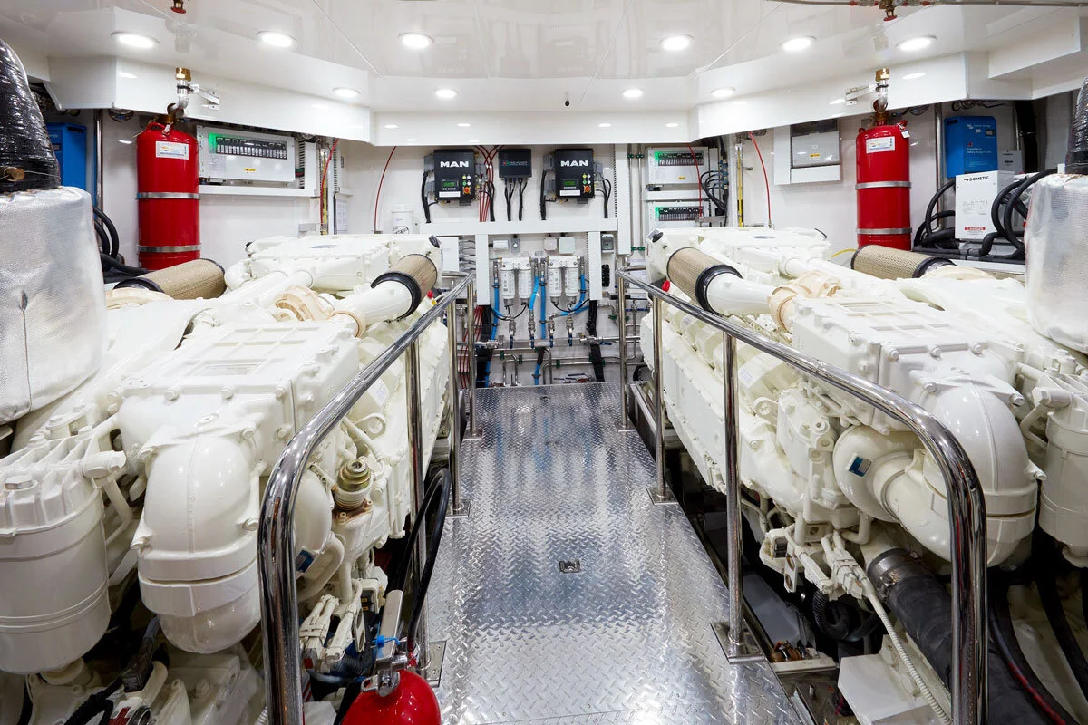 Engine_Room_003-web.jpg