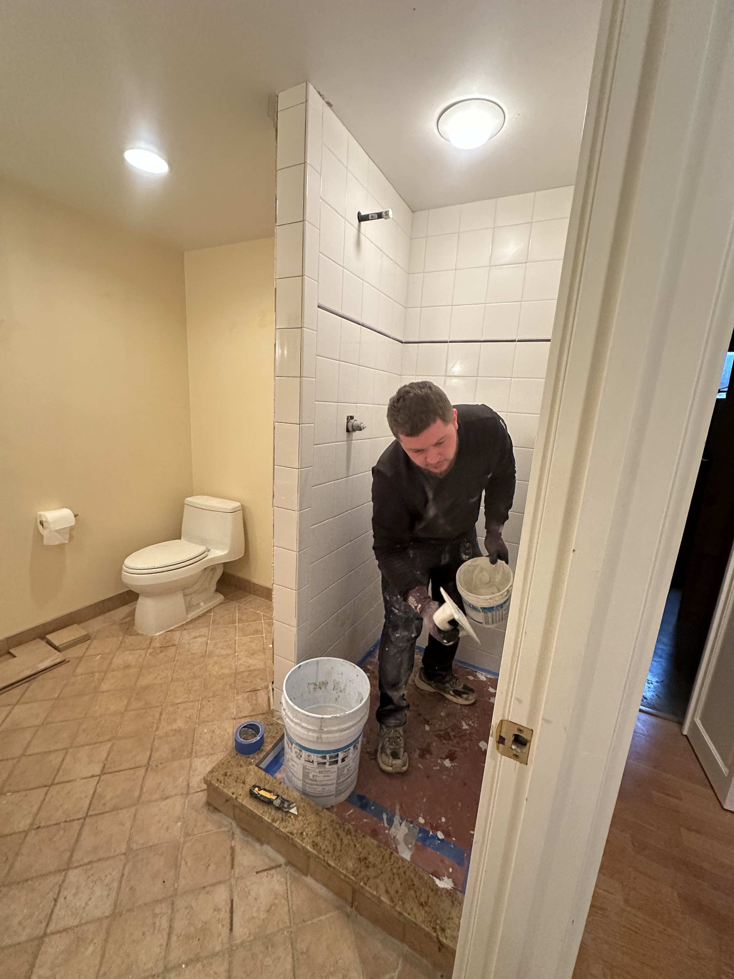 Moldy Leaking Shower – Seattle Bathroom Repair