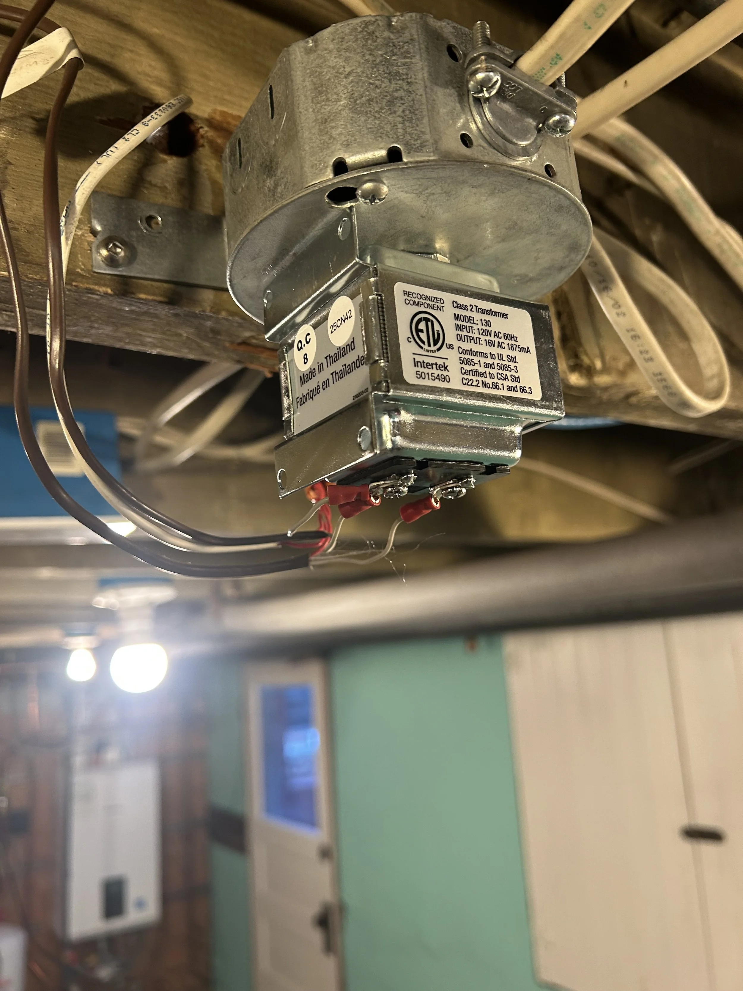 Doorbell Repair Seattle – Transformer Replacement in Action