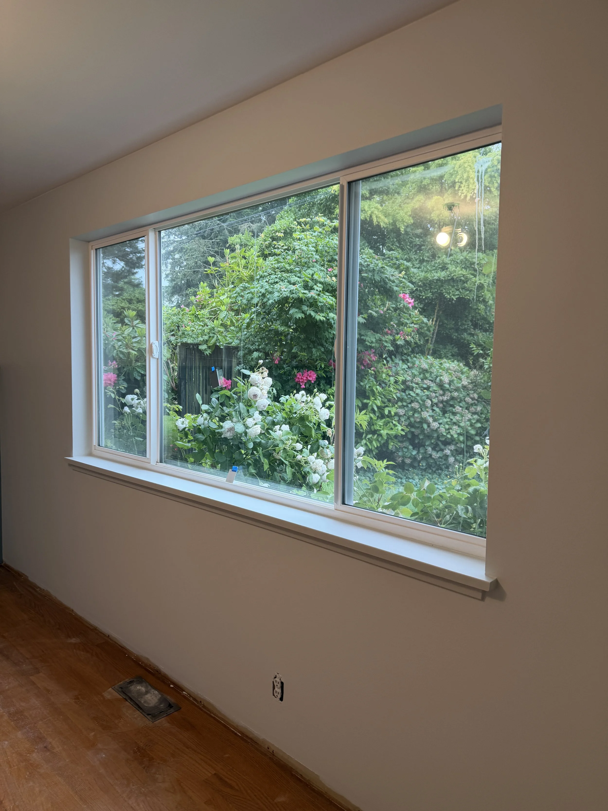 Completed room refresh Mercer Island with new shades and door