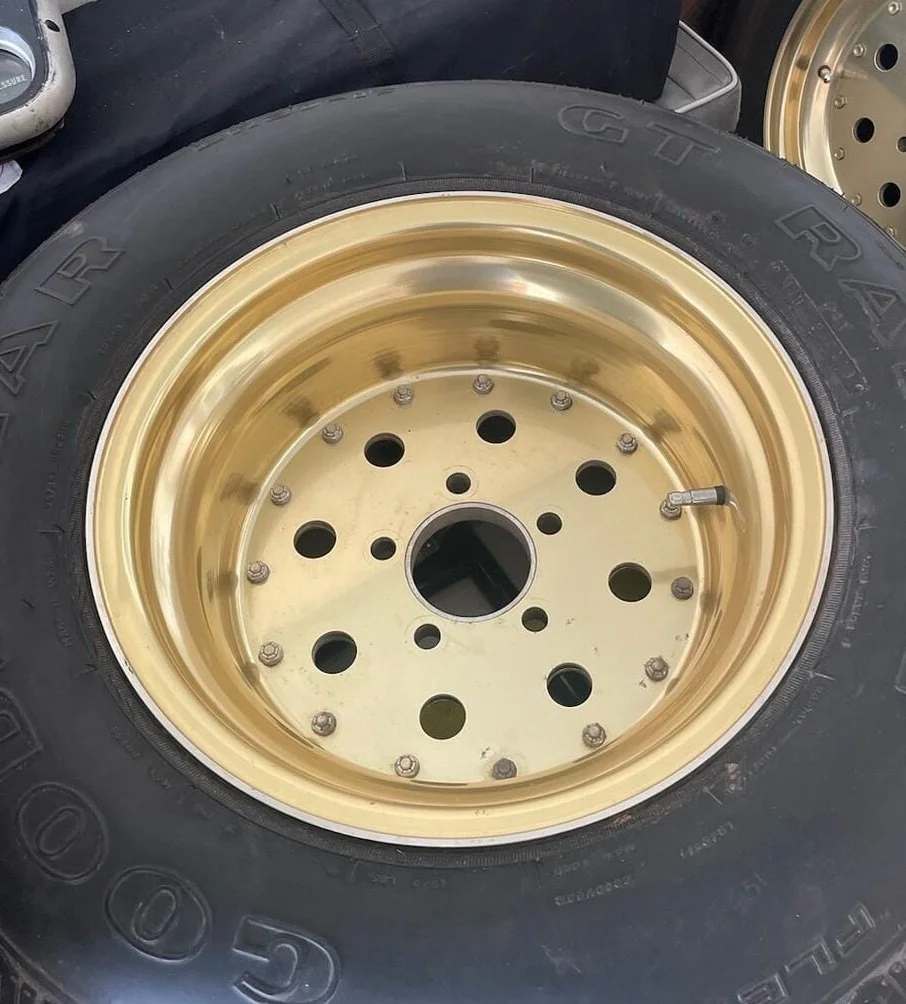 monocoque gold anodized wheels