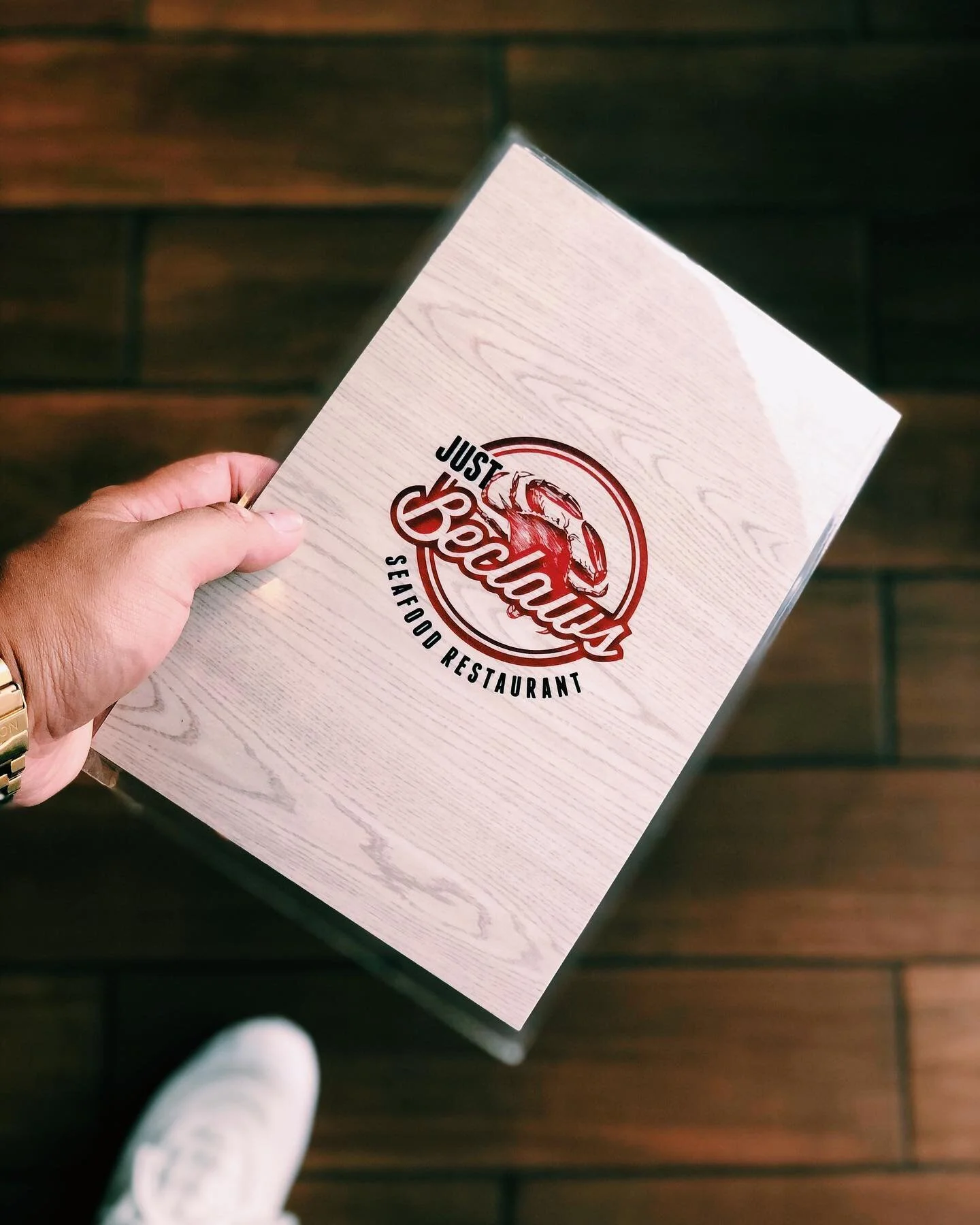 Just Beclaws is Still Bustling