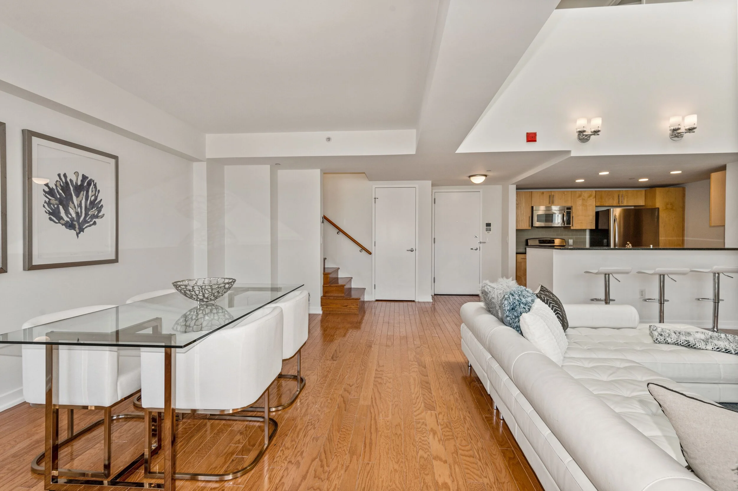 Living Room 7.jpg