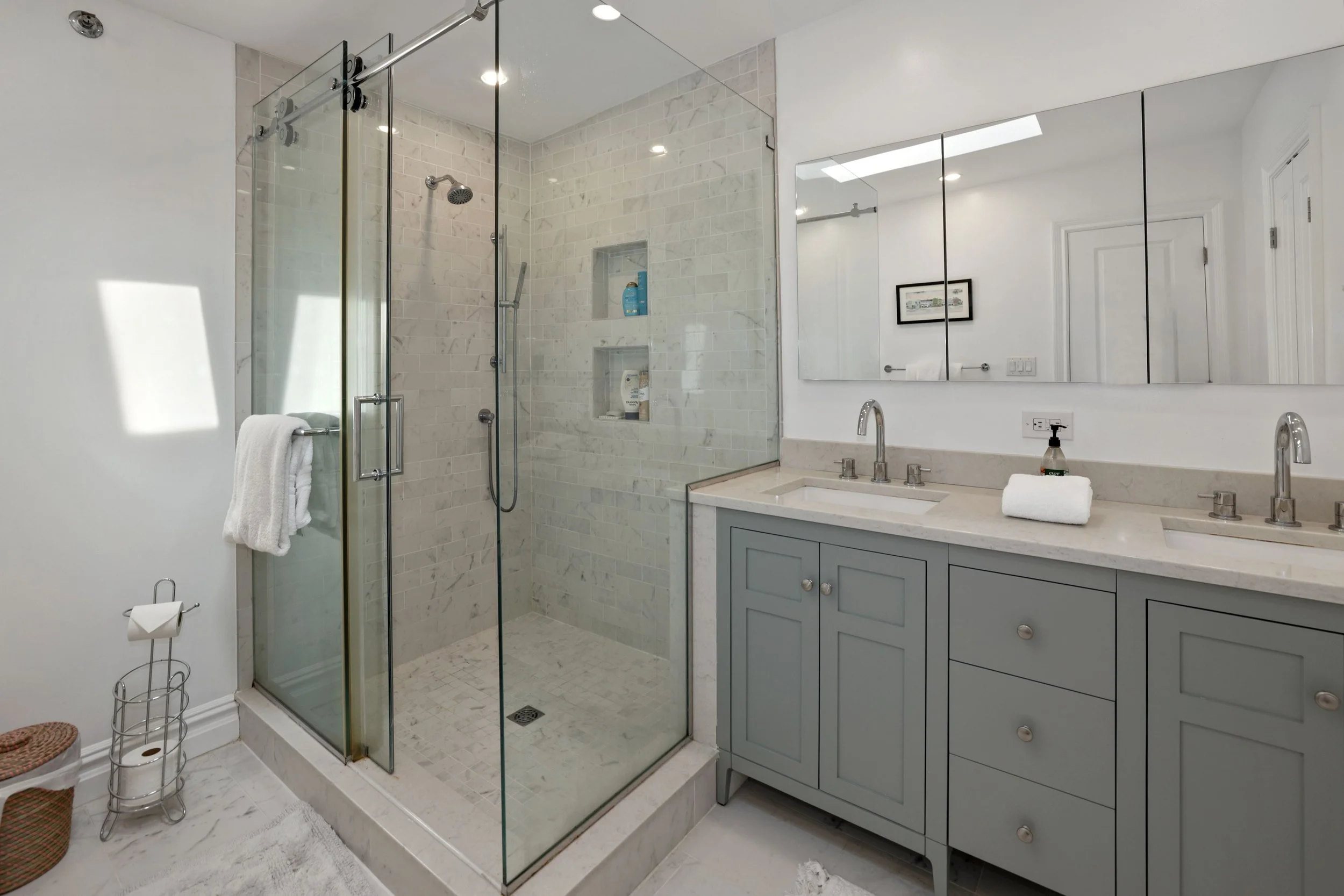 212 Washington St. 5 — The