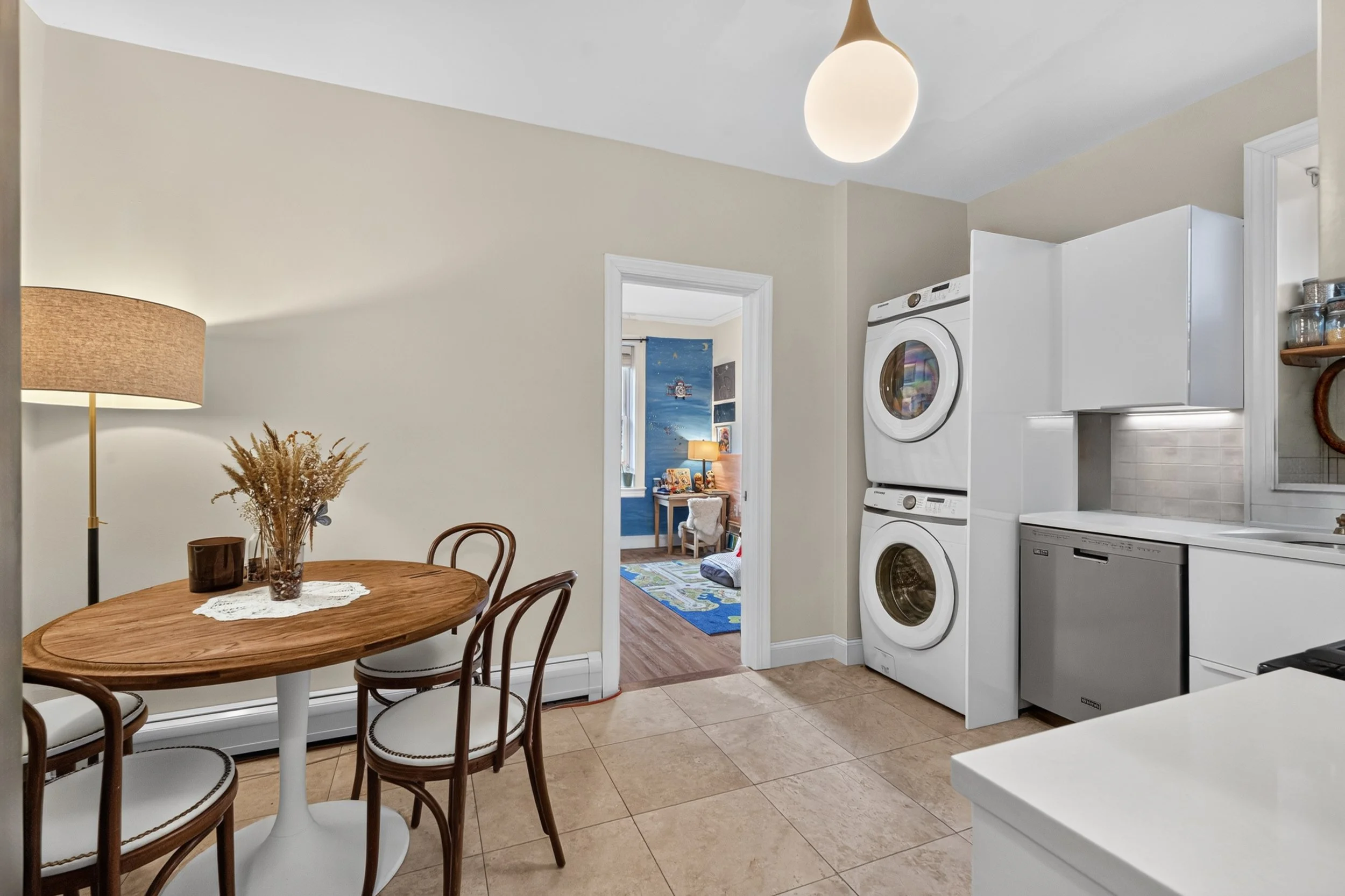 9_unit1r-187pinestreet.jpg