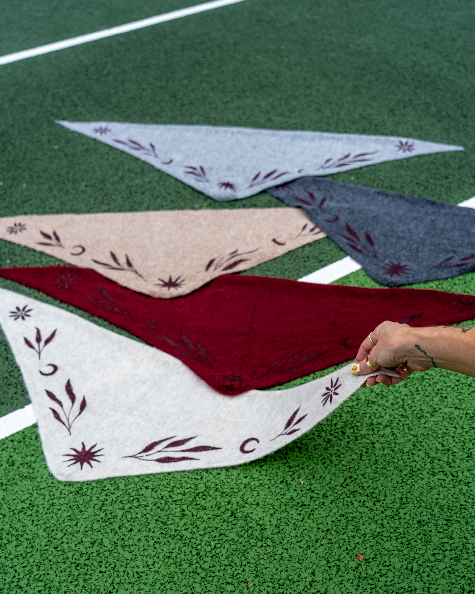 Scarves-01.png