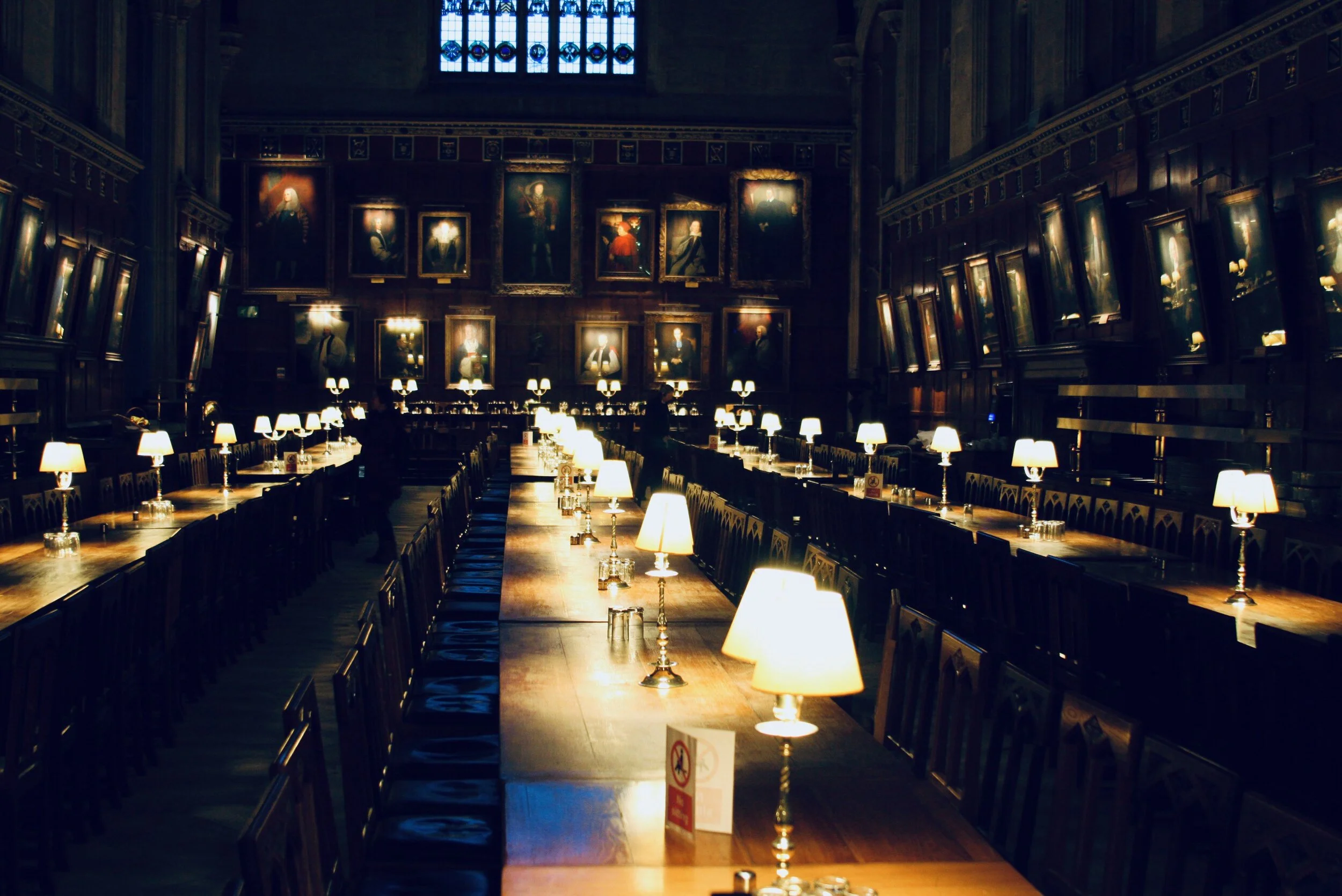 The dining hall that inspired the “Harry Potter” filmmakers