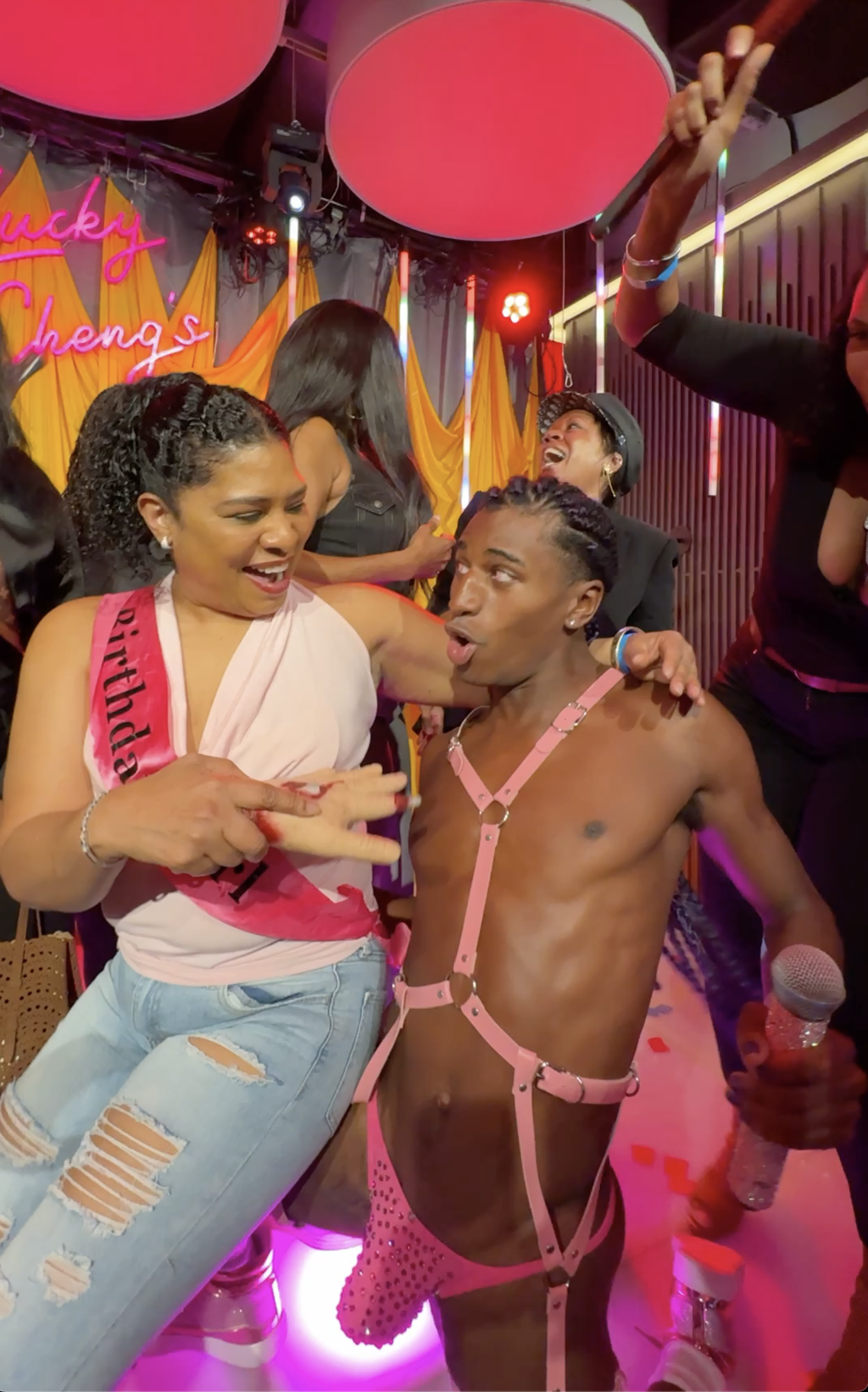 Photo shoot brunch .png