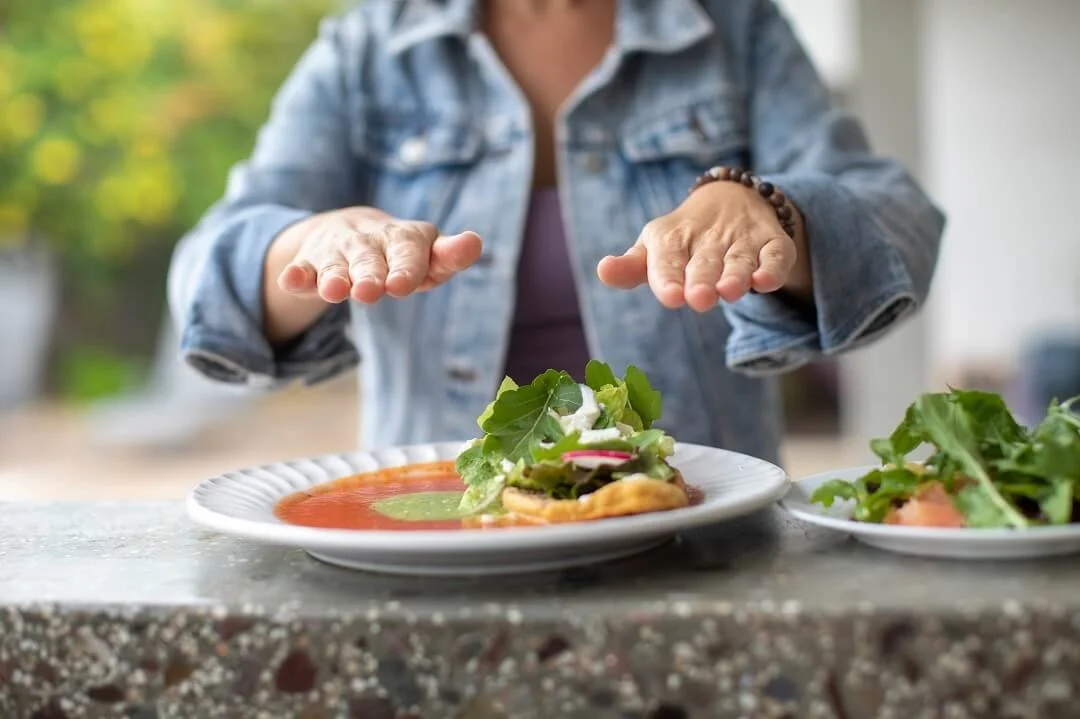 Eat-With-Intention.jpg