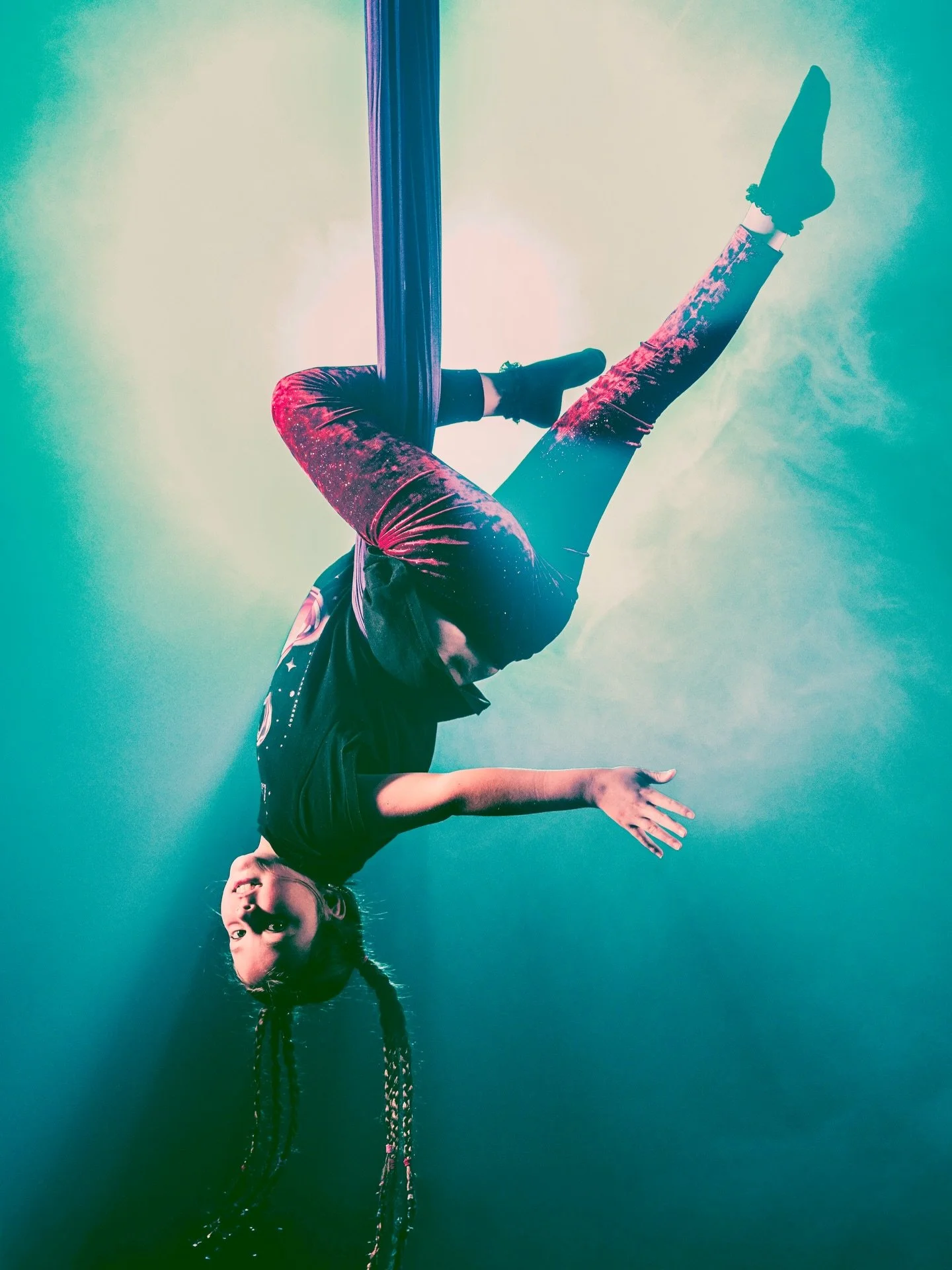 Last weekend some of our young circus students took part in a photoshoot! Don&rsquo;t they look fabulous! 

Thank you @lightpressdesign 📸