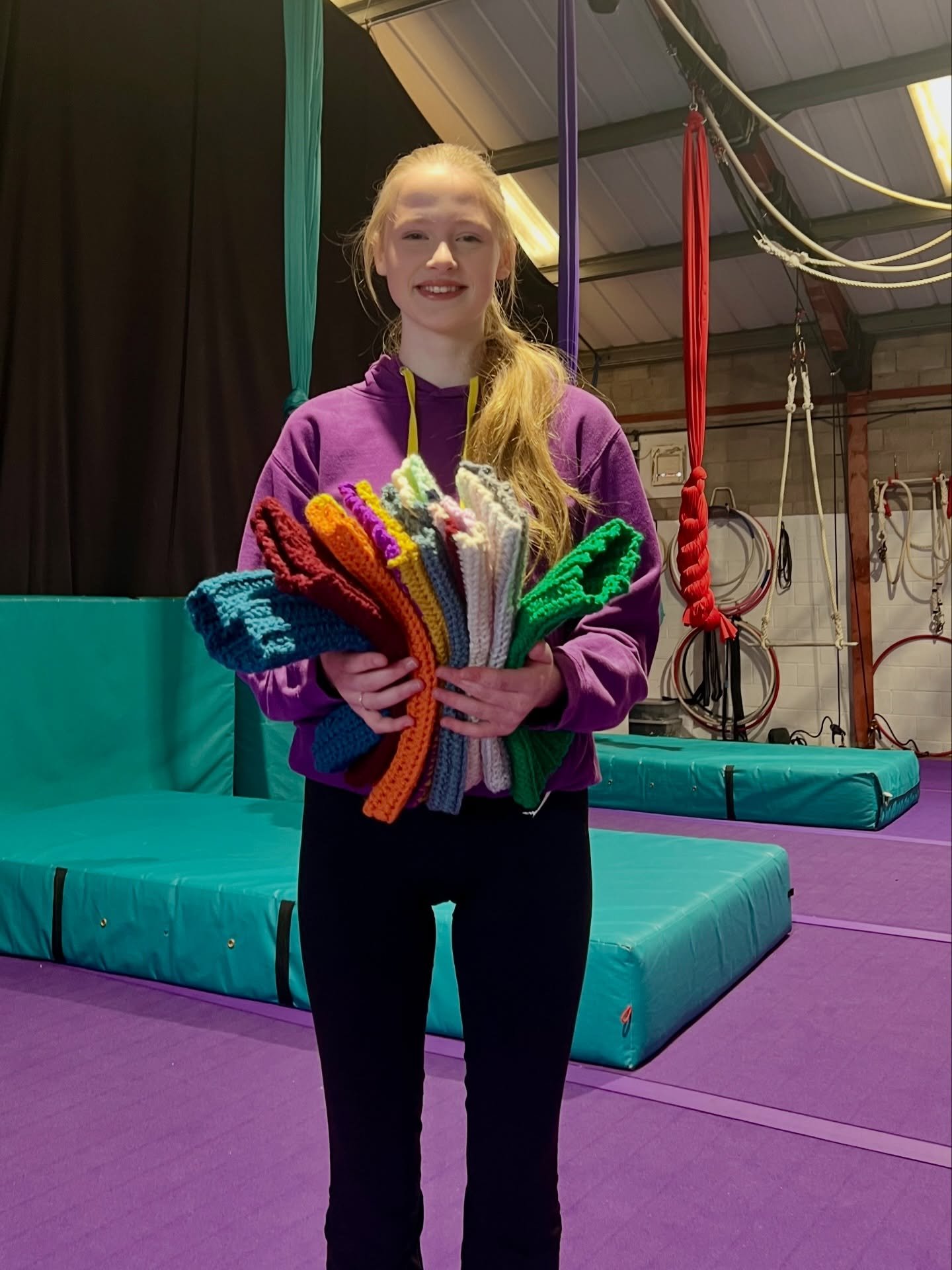 Our crochet queen has used her holiday time to support her fellow straps classmates! 

Sadhbh has made lots of stretchy arm protectors in a wonderful range of colours that can be layered up for the more ouchy moves! 

Needless to say they got put to 