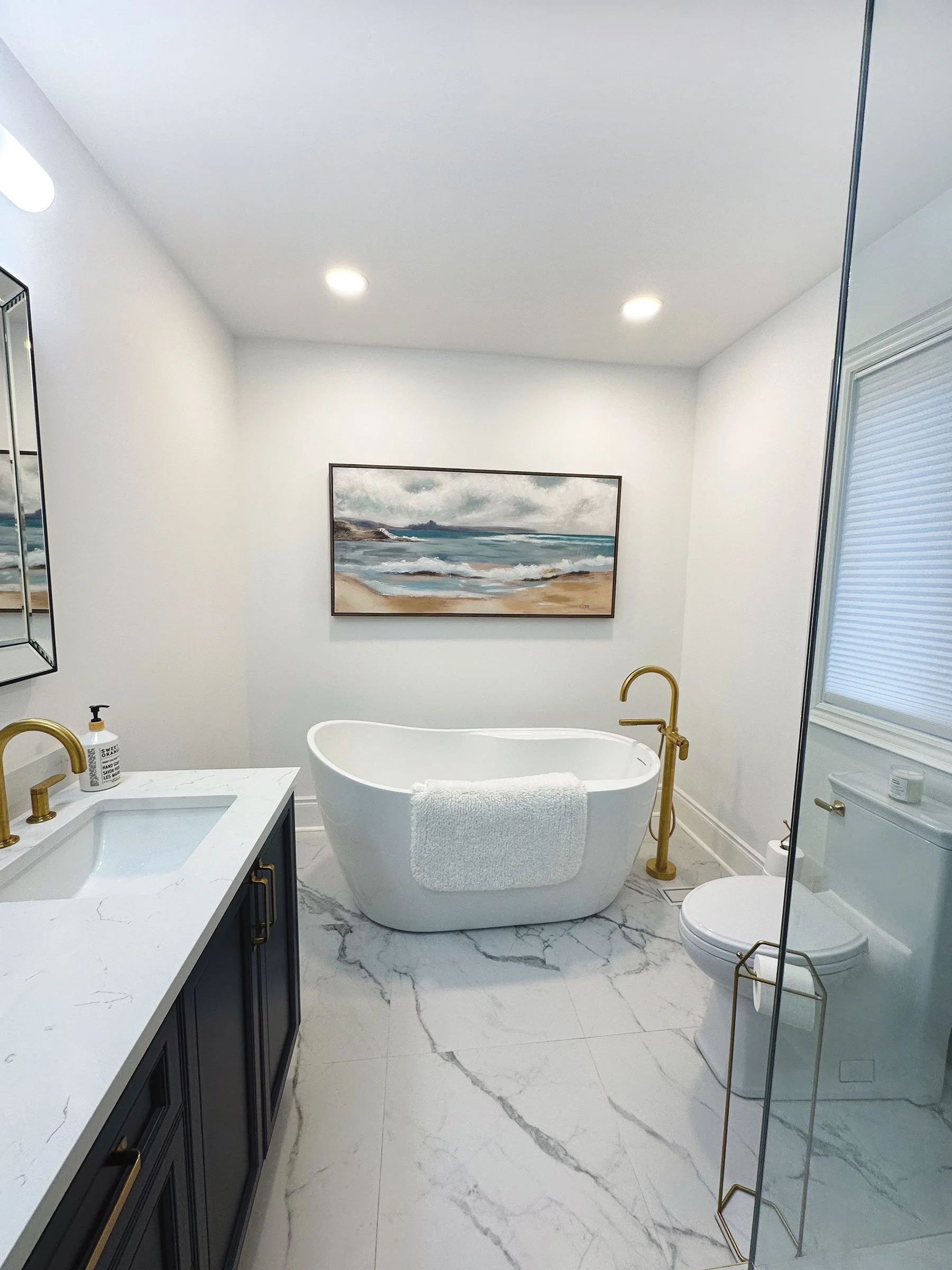 LJ_Ensuite-Washroom_After_01.jpg