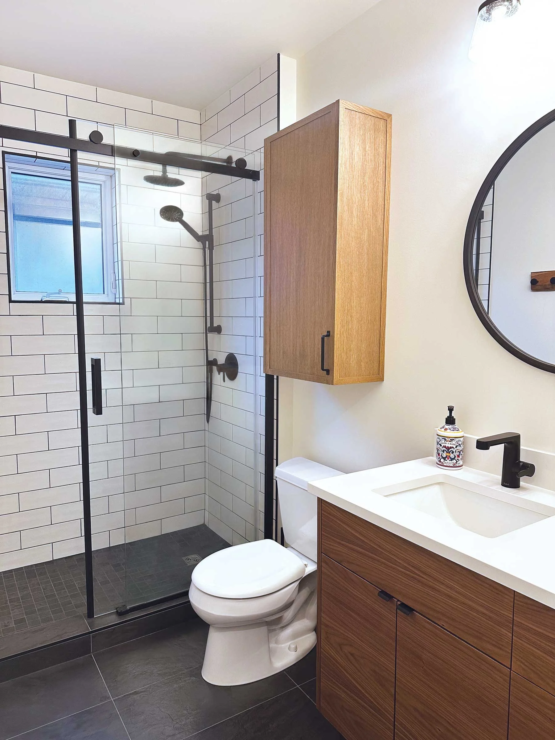 LJ_Kids-Washroom_After_02.jpg