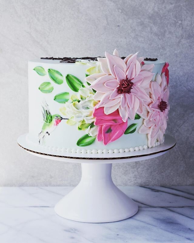 #cakeoftheday #cakeoftheweek #cakepainting #cakeart #buttercreampainting #cakeporn #luxurycakes #designercakes #stylemepretty #hendersonvillenccakes #ashevillecakes #ncfoodfinds #ncfoodie