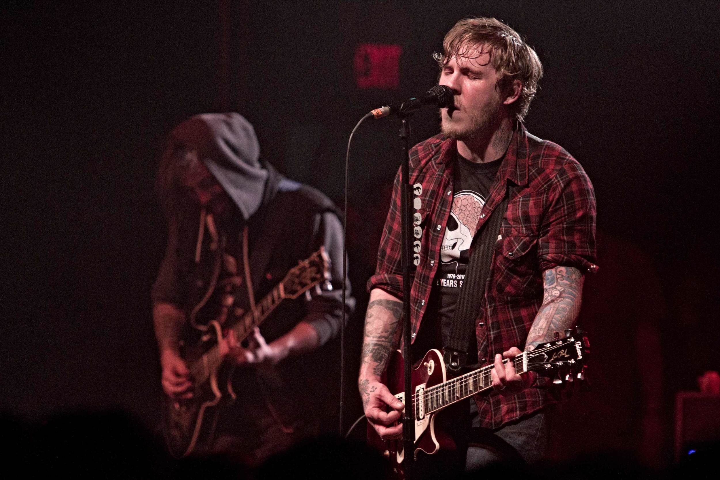 Still Photography  Live performance photography documenting New Jersey punk band The Gaslight Anthem's holiday performance at Asbury Park's Convention Hall with a surprise appearance by Bruce Springsteen. Select images published January 2012 print ed