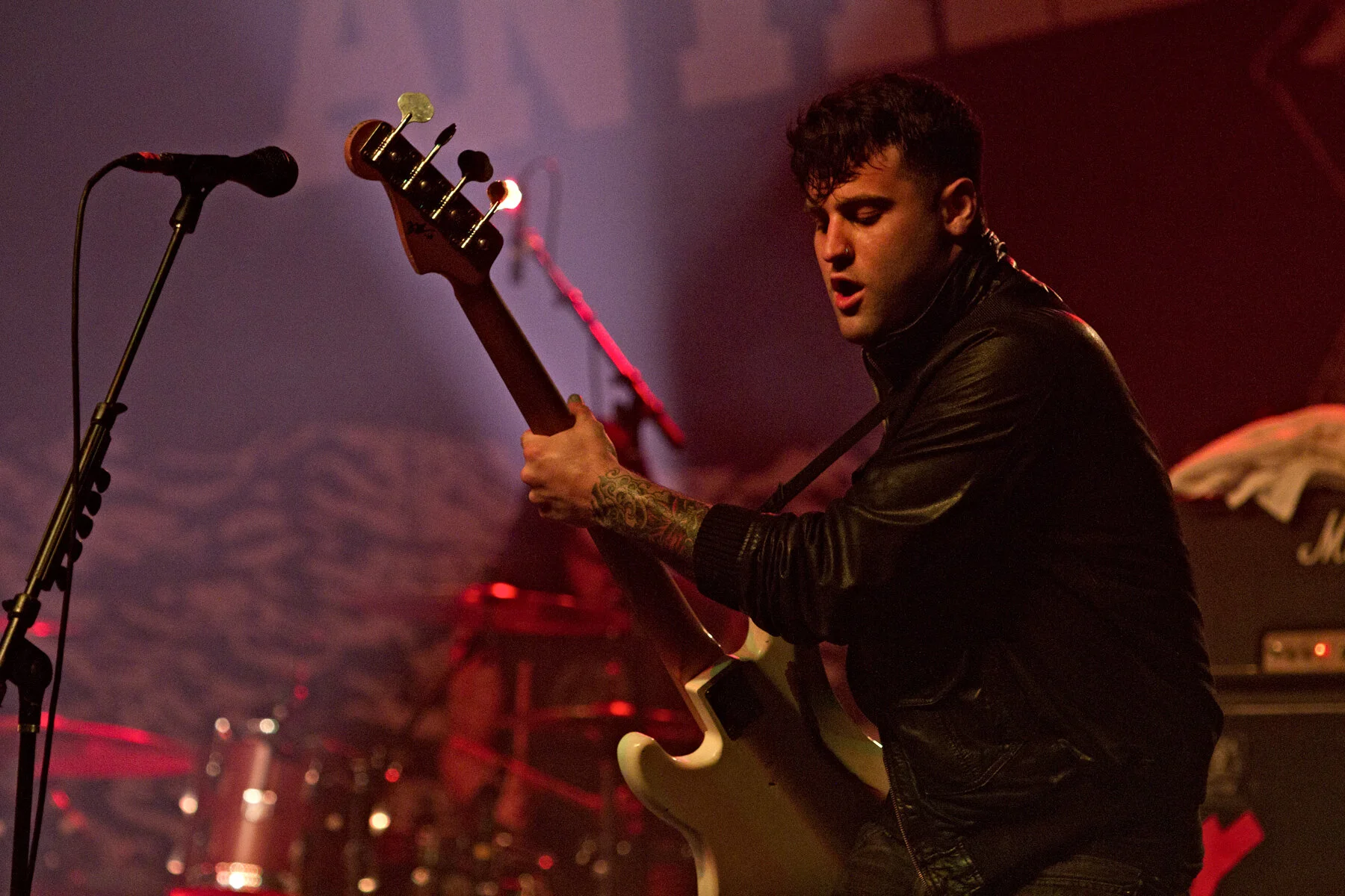 Still Photography  Live performance photography documenting New Jersey punk band The Gaslight Anthem's holiday performance at Asbury Park's Convention Hall with a surprise appearance by Bruce Springsteen. Select images published January 2012 print ed