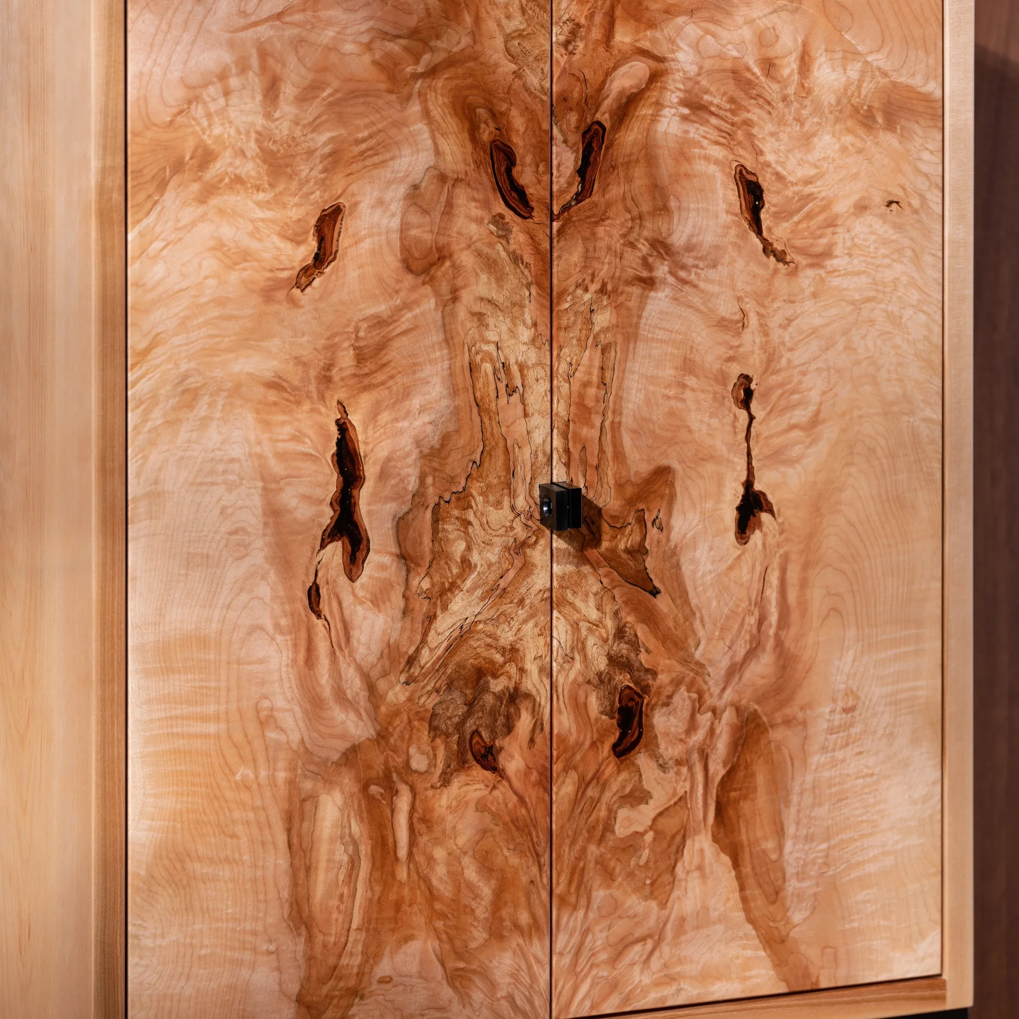 brian-kawal-bar-cabinet-armoire-day-in-the-life-gallery-and-design-studio-273126_2100x.webp