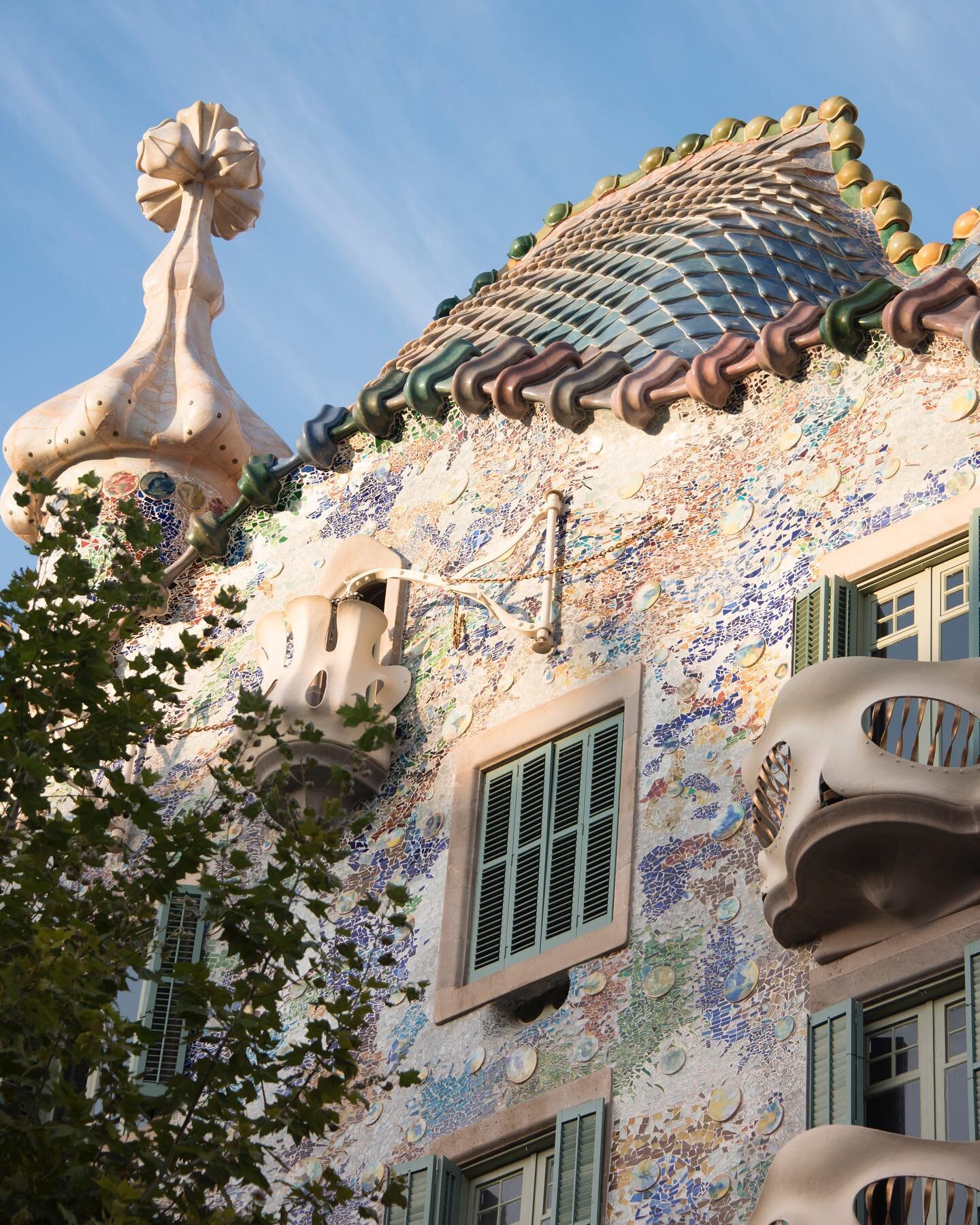 GET YOUR GAUD&Iacute; ON 🐉

As one of the most studied architects of his era, Gaud&iacute;&rsquo;s masterpieces epitomise his personal, inimitable style that transcended through the architectural movement of the Catalan equivalent of Art Nouveau, ot