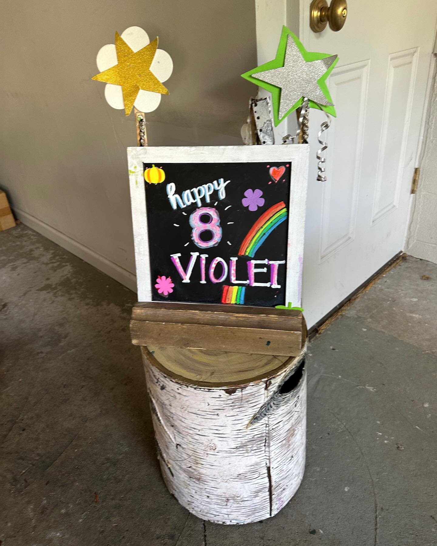 Tomorrow a big rainstorm is happening, so I set up the party tonight! HAPPY 🥳 BIRTHDAY-eve VIOLET!