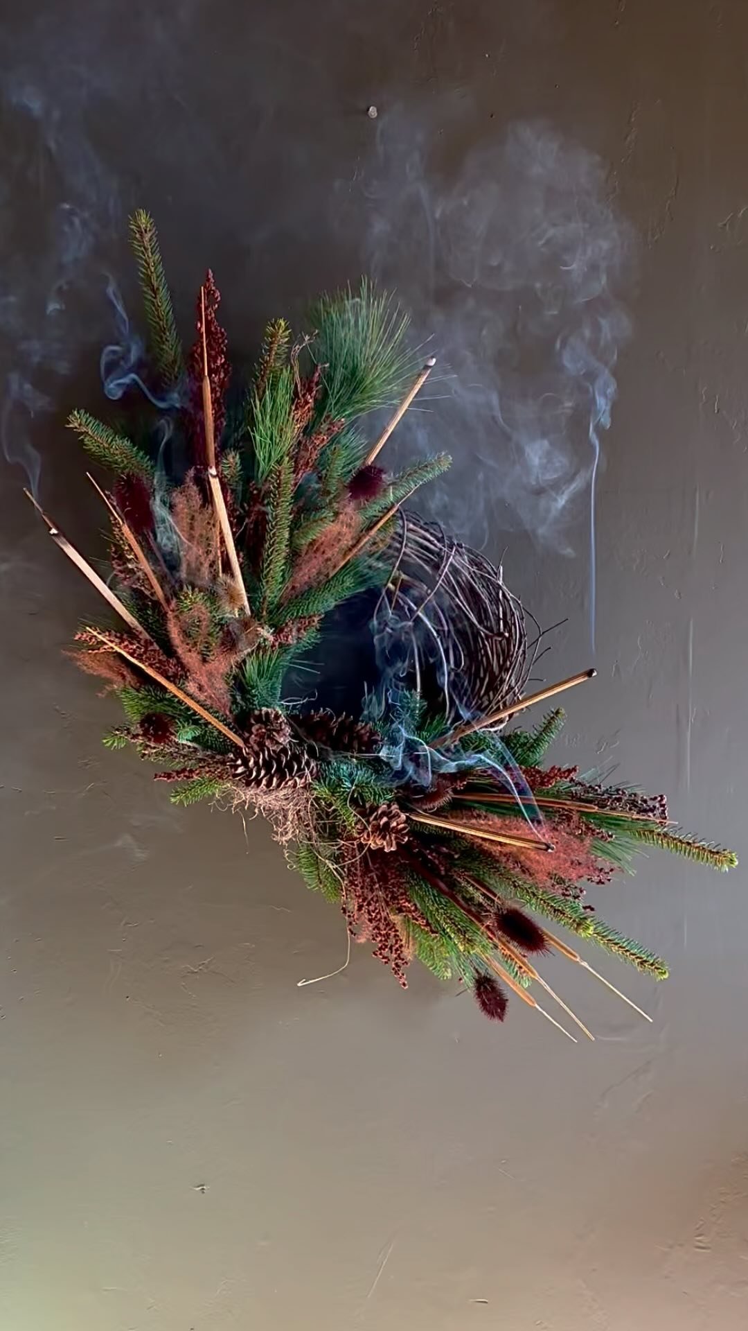 Our first collection of fresh foraged and garden grown wreaths are now available in our online shop along with an assortment of festive curated compliments for the home.
Including our Wintertide Candle.
Follow the link in our profile for all the de
