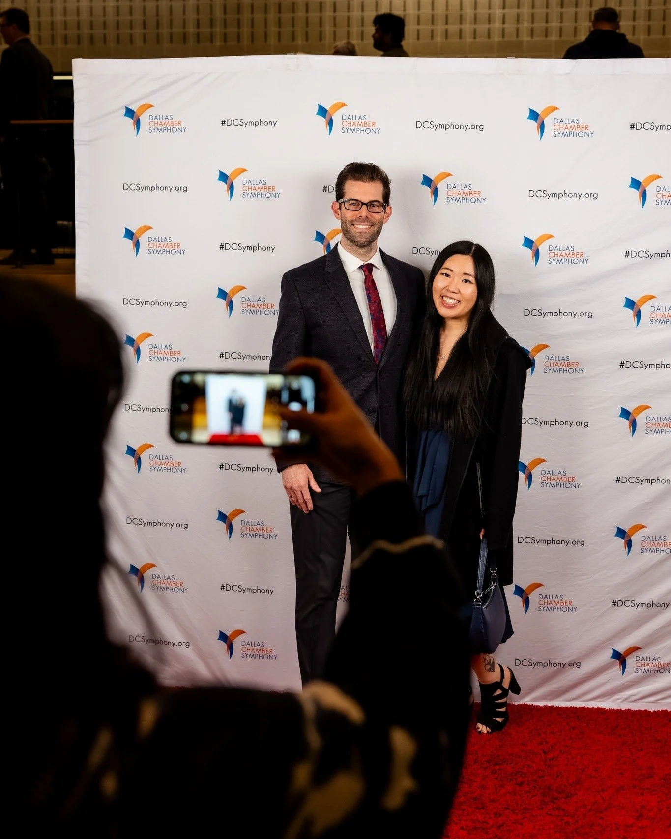 Who doesn't love an event with a step and repeat? 💃