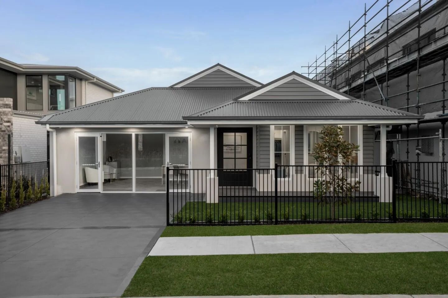 U. NEW LISTING | 69 Berkshire Cct. Leppington.

Another incredible display home ALREADY UNDER CONTRACT in just 24 hours since campaign launch for my astute vendor's @argent_homes.

A pleasure to deliver for them a deal above pre-market expectations o