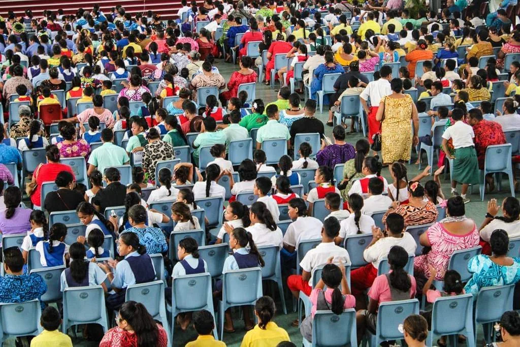 POPOLE LE MATAGALUEGA I TULAGA UA IAI MATA O SUEGA A FANAU : AEAU