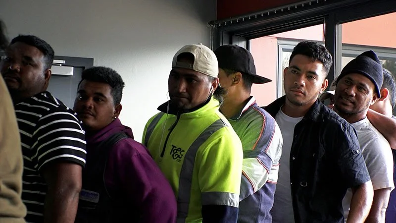 Aafia Tagata Galulue Faavaitaimi I Niu Sila Ona O Lologa