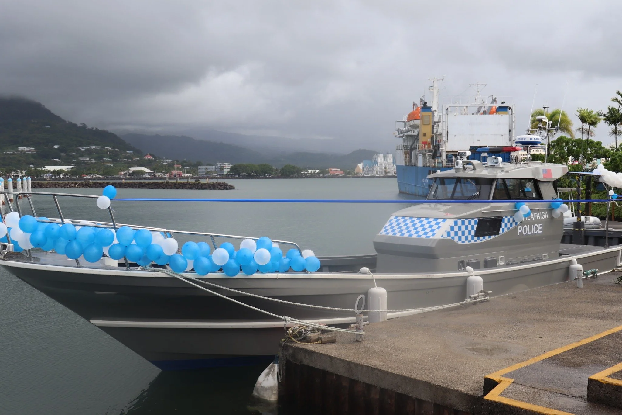 FOAI E IAPANI SE VA'A LEOLEO GATAIFALE $1 MILIONA MO SAMOA