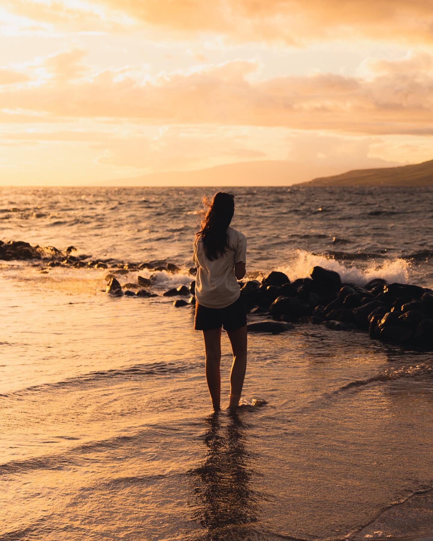 This is our favorite sunset spot at the moment. Not even 5 minutes from our house and amazing views. Most of the time, a couple of turtles will come to greet us at the shore 🐢

(I know - &ldquo;no photos of the turtles? Cmon!&rdquo;, I&rsquo;ll do b