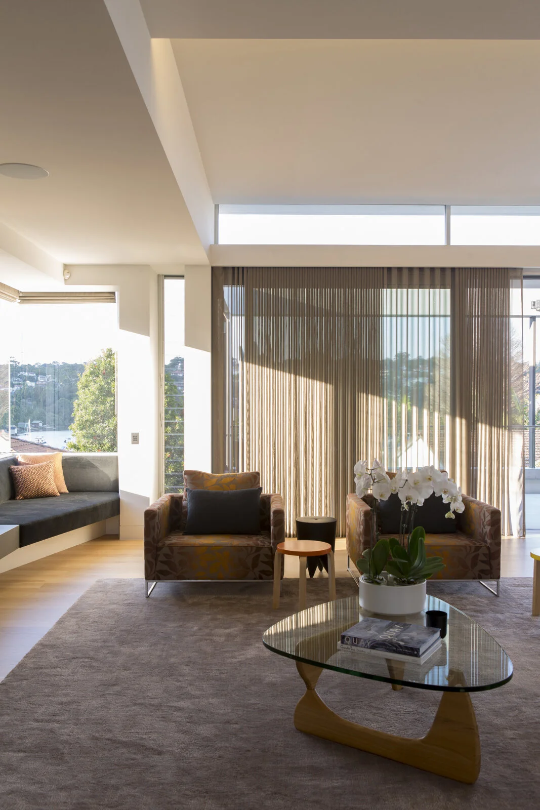 13 Living Detail_008892.jpg