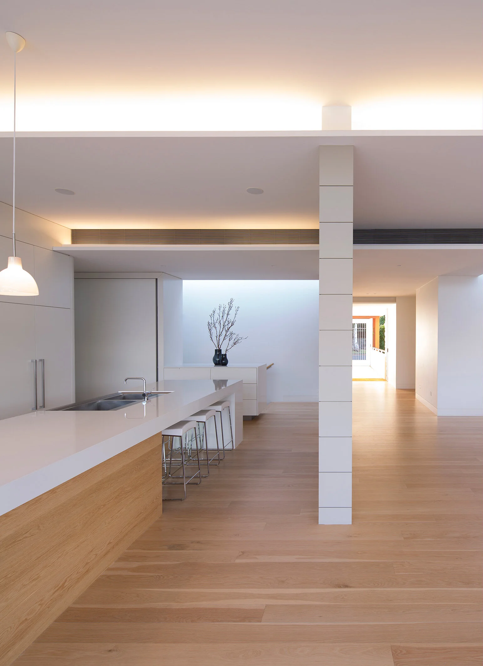 11 Kitchen Back to Front Door_008968 2.jpg