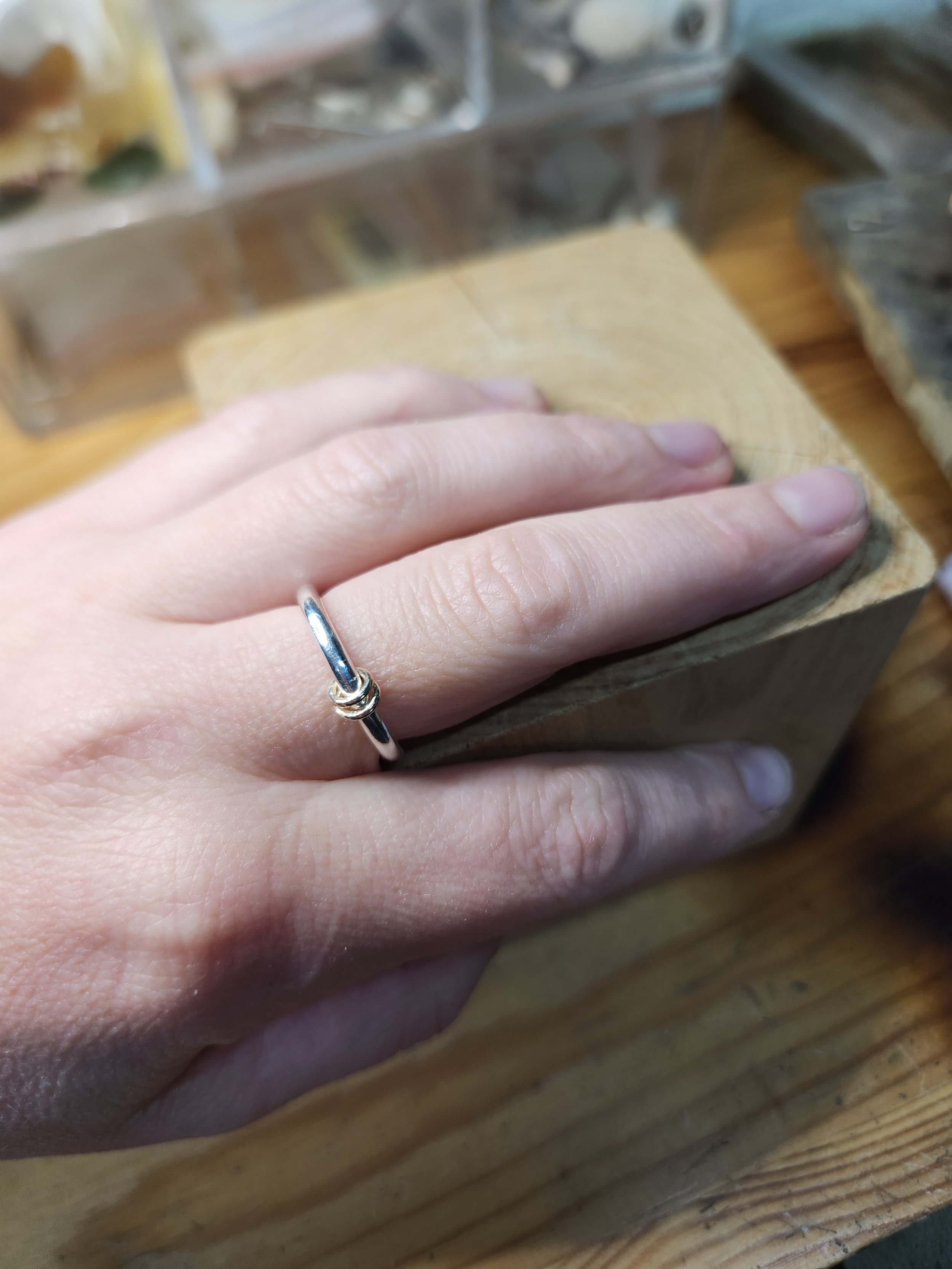 Fidget ring