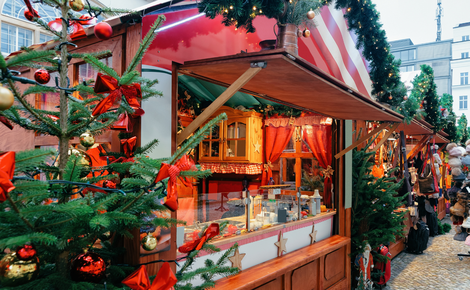 Why Summer Is the Right Time to Plan Your Christmas Markets River Cruise