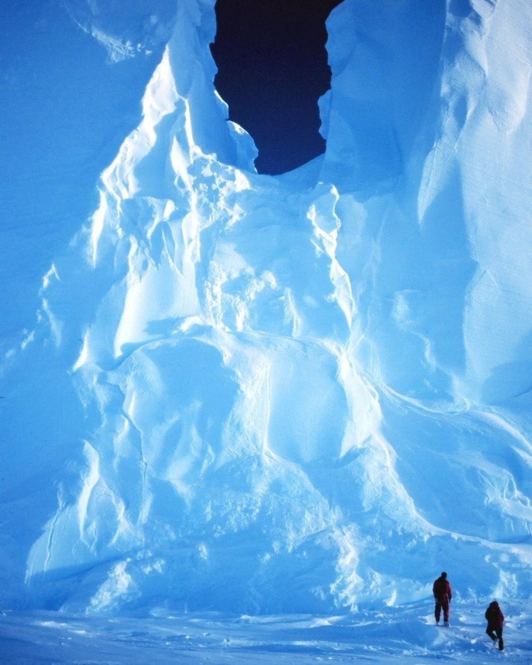 Antarctica isn&rsquo;t a one-size-fits-all adventure, and that&rsquo;s one of the things I love about planning trips there.⁣
⁣
You can experience it by expedition ship, sailing past massive glaciers and stepping ashore to see penguins up close. You c