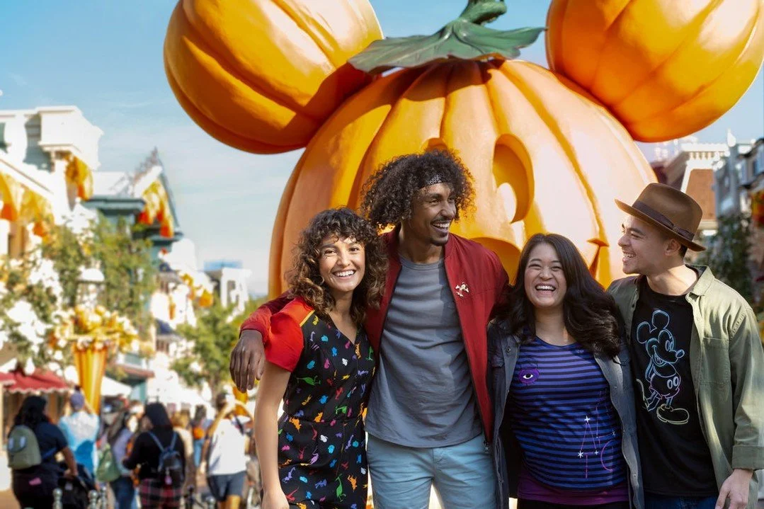 Halloween at Disney is such a fun time to experience the parks, especially when you get to take it all in with your family.⁣
⁣
From giant pumpkins and fall decorations to festive music and seasonal treats, Disney goes all out for Halloween. Even simp