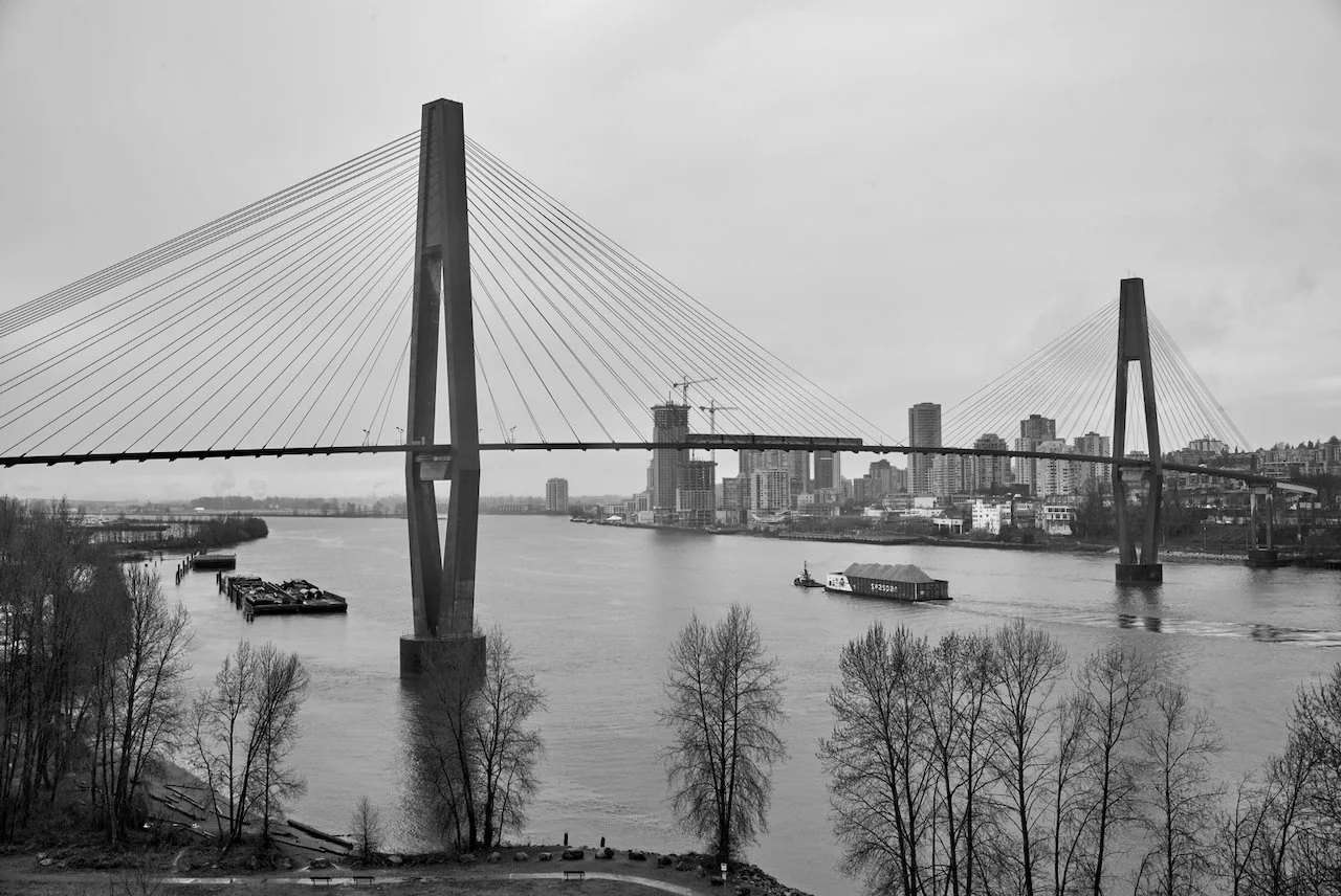 SkyBridge Fraser River.jpeg