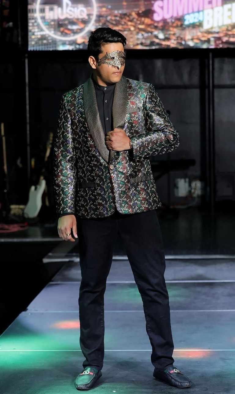 Dinner Jacket MAC -3.jpg