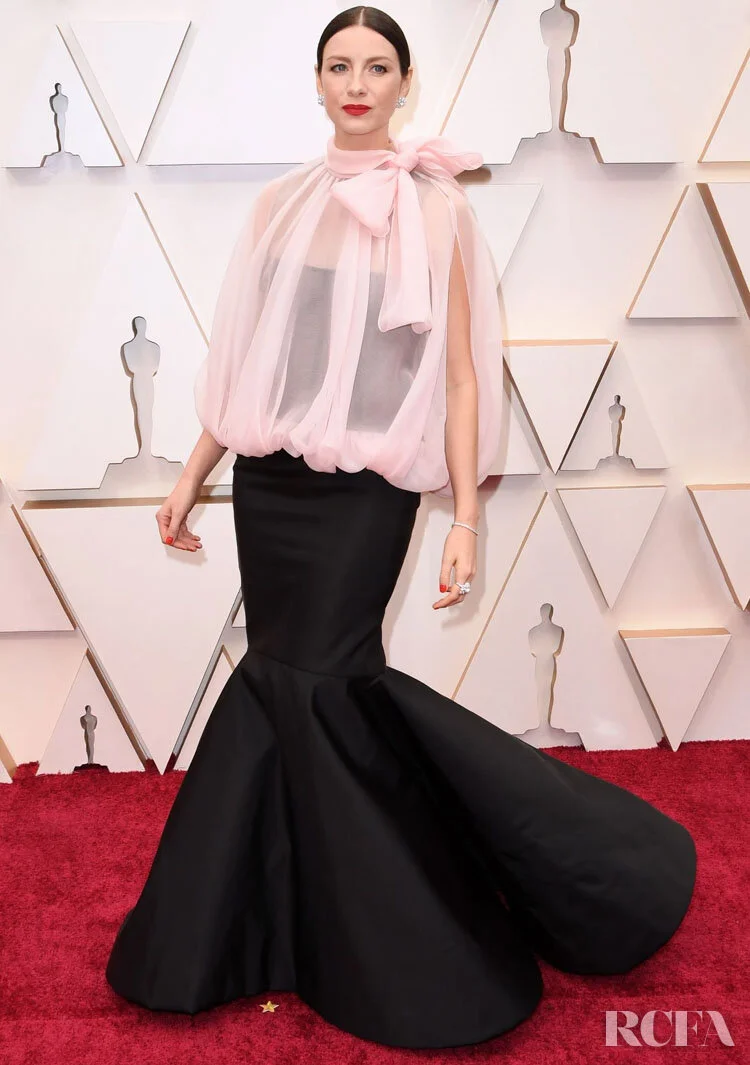Caitriona-Balfe-In-Valentino-Haute-Couture-2020-Oscars.jpg