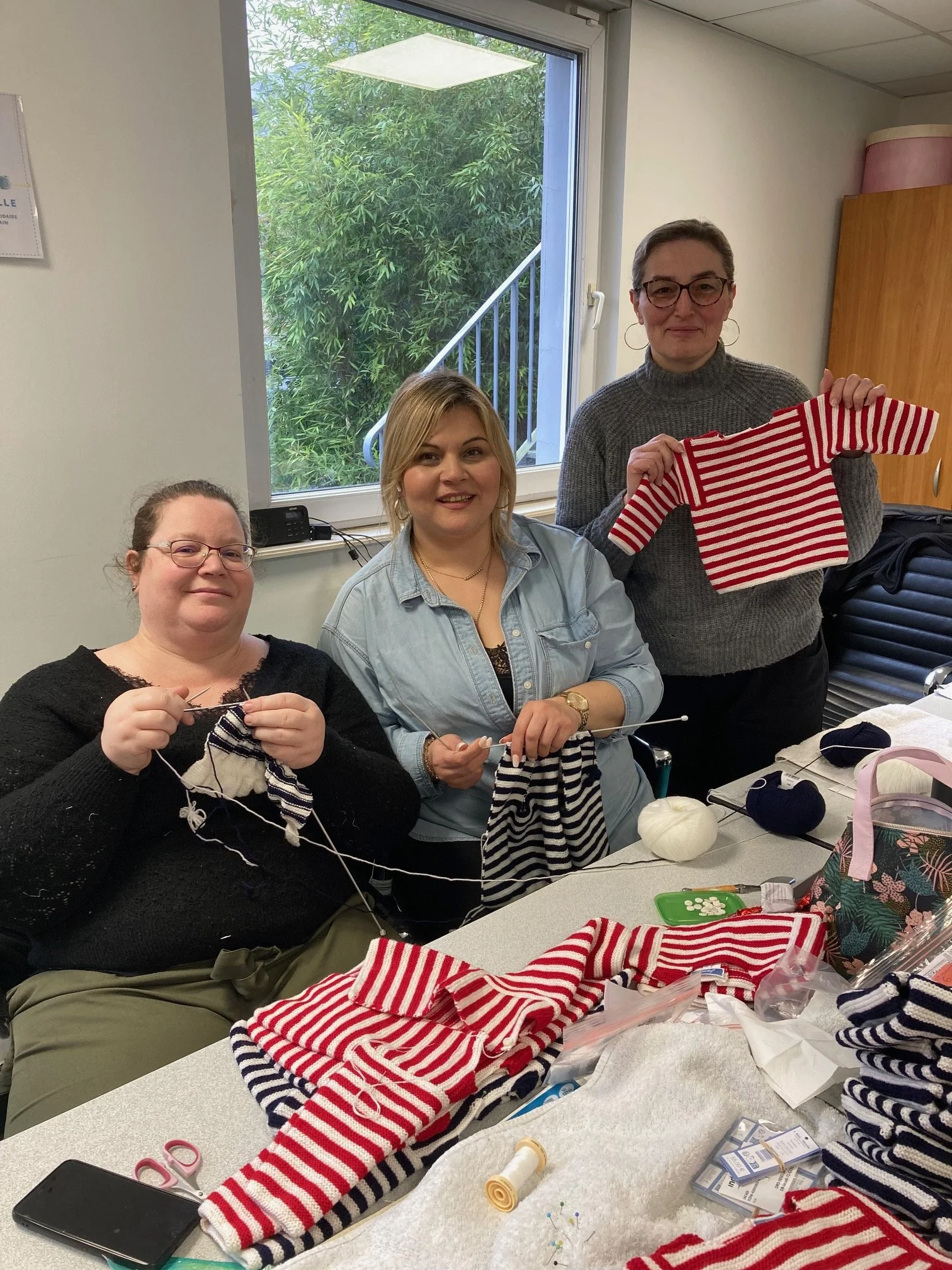 Atelier Love Maille : 10 ans de tricot pour  l'insertion de mamans à Roubaix